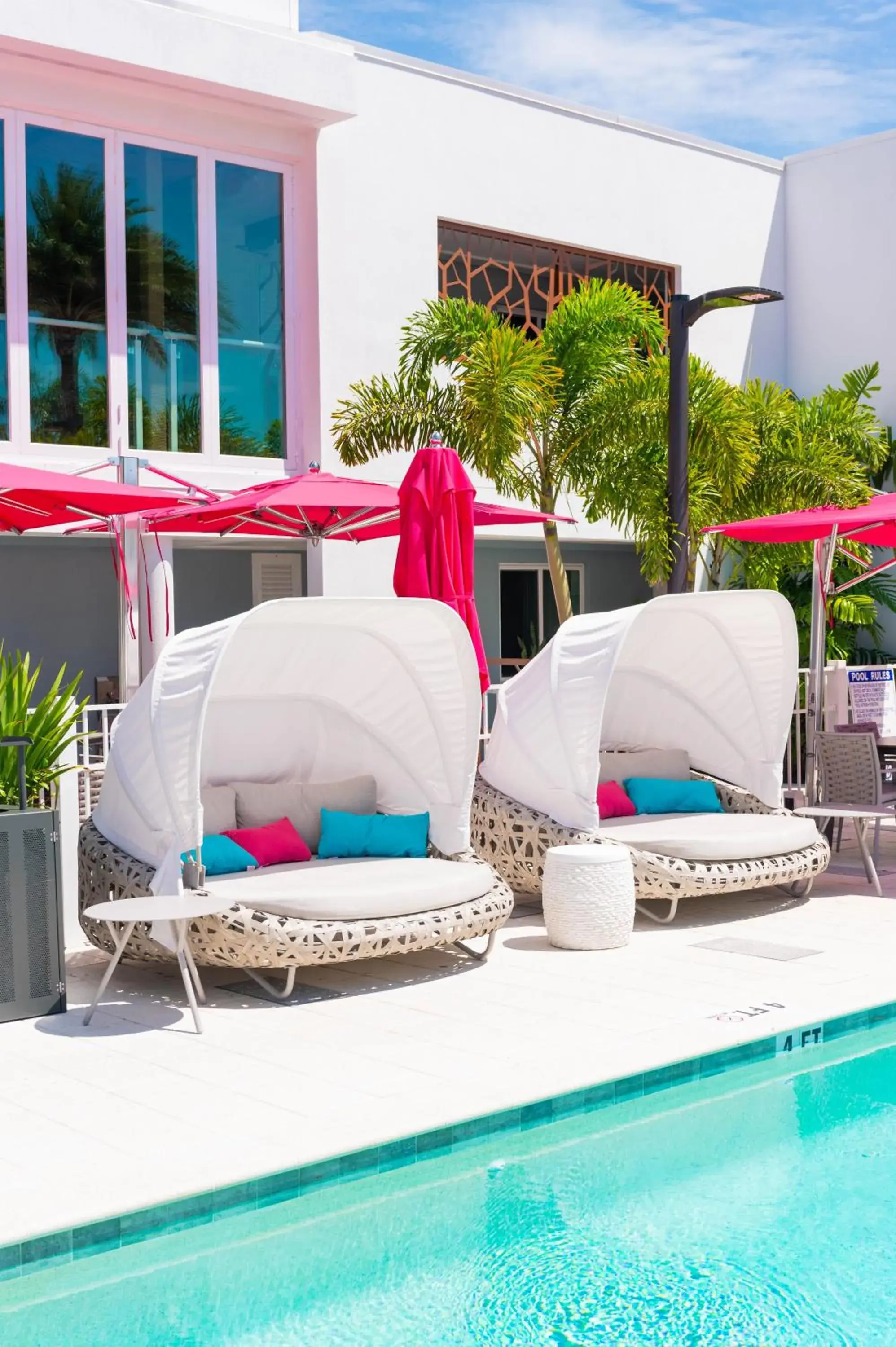 Swimming pool in The Saint Hotel Swimming pool in The Saint Hotel