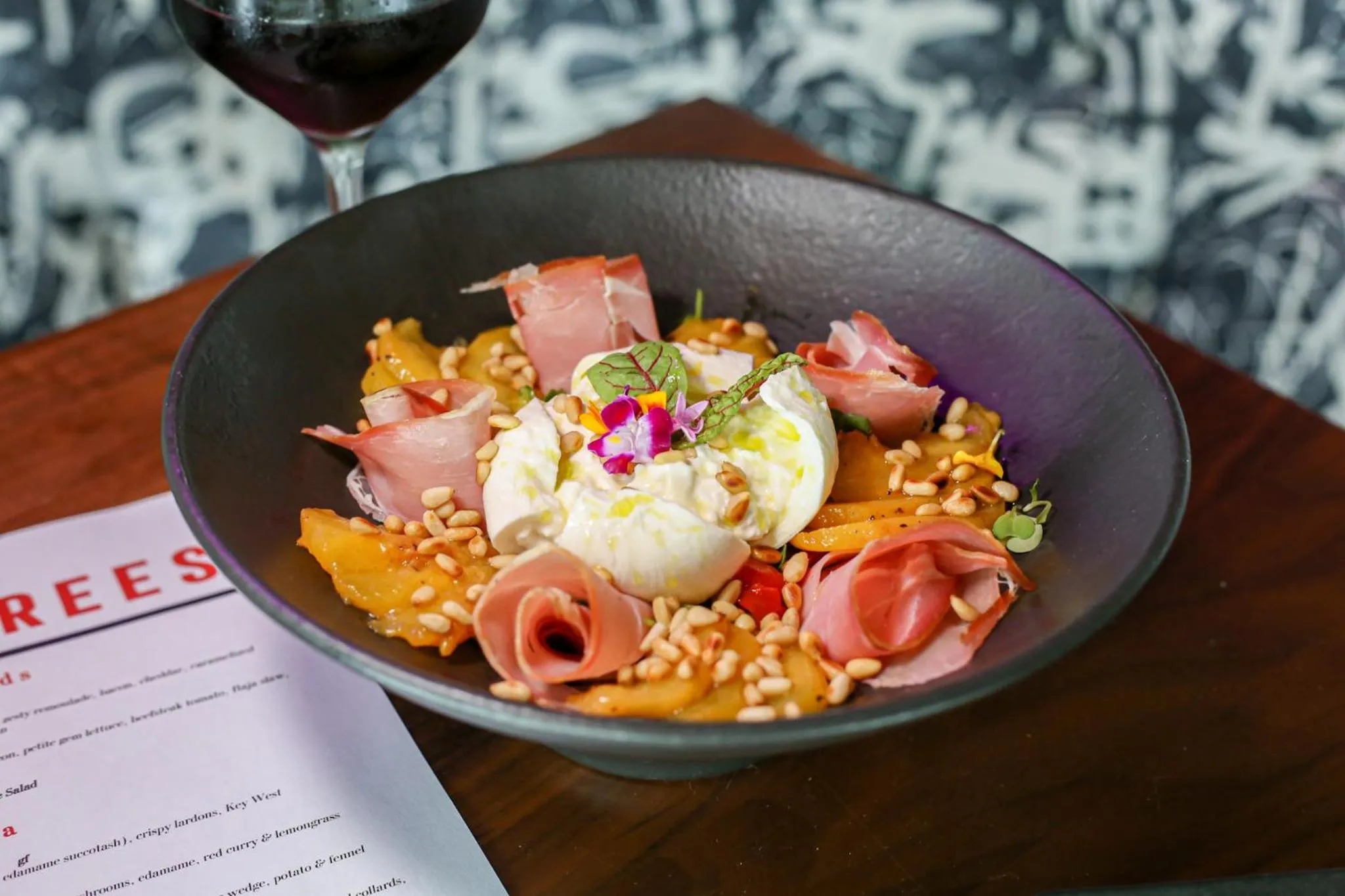 Restaurant/places to eat in The Saint Hotel