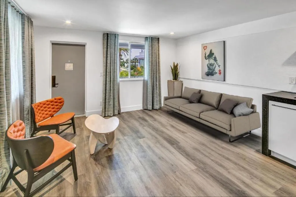 Living room in The Saint Hotel