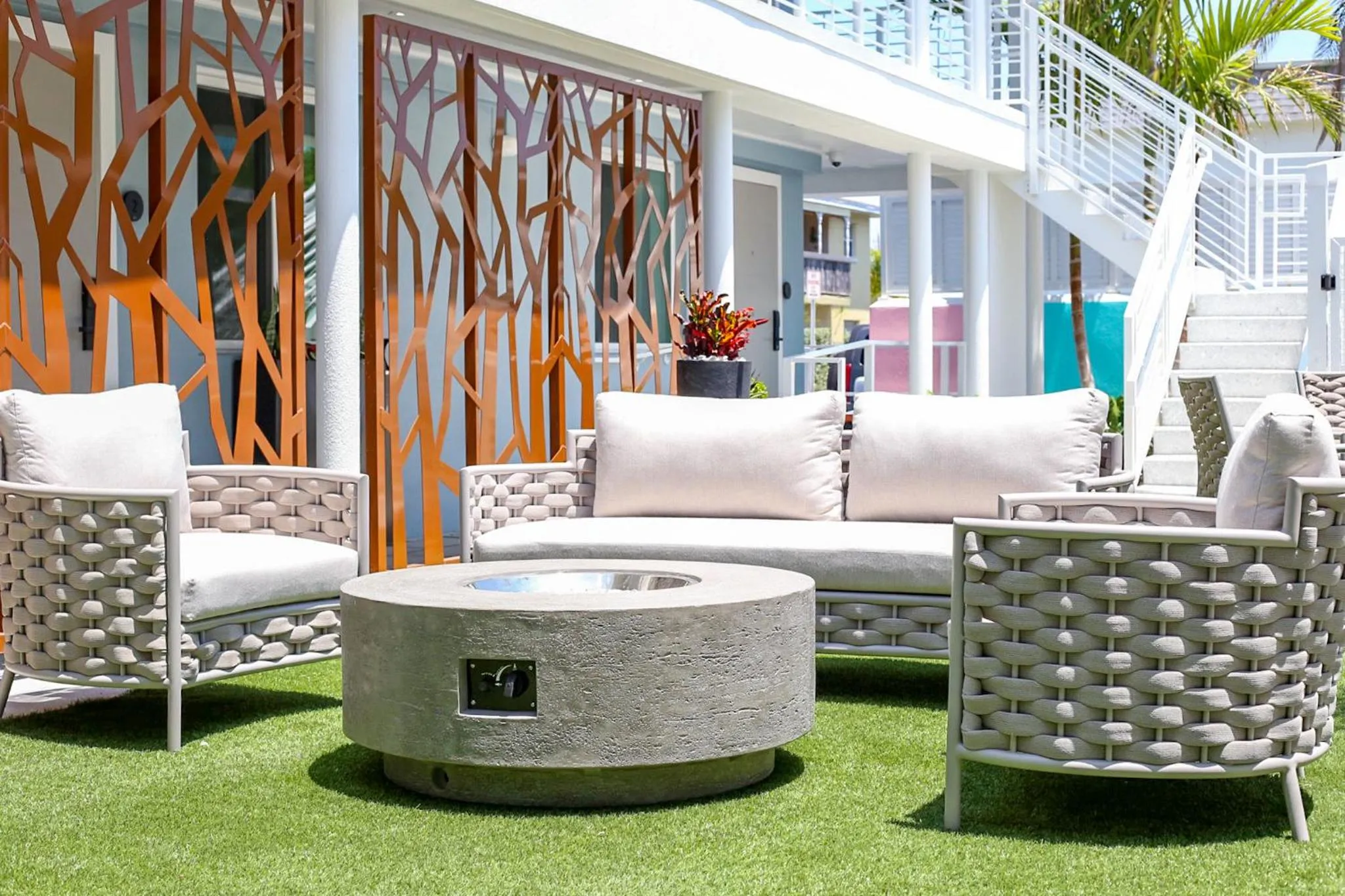 Inner courtyard view in The Saint Hotel