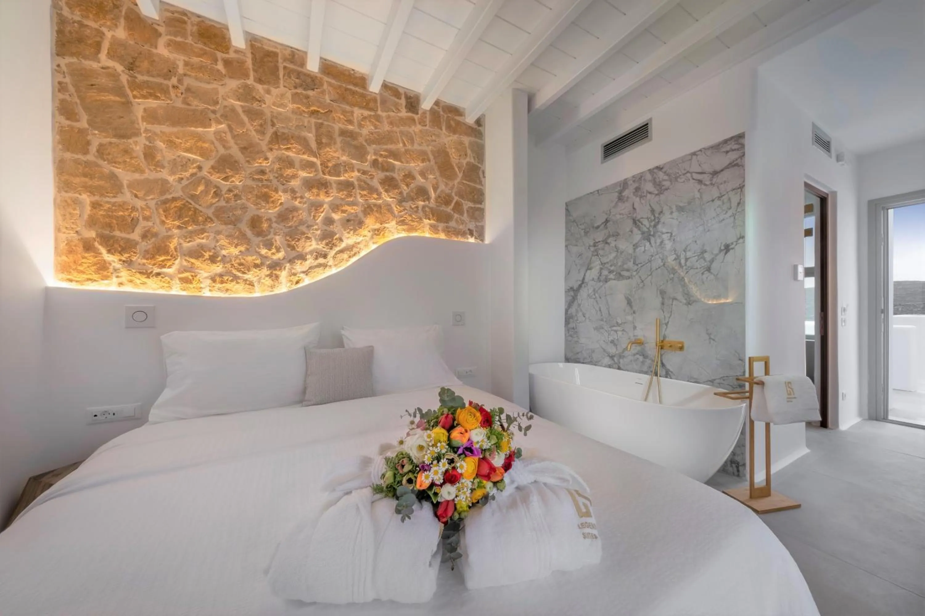 Bed in Legendary Suites