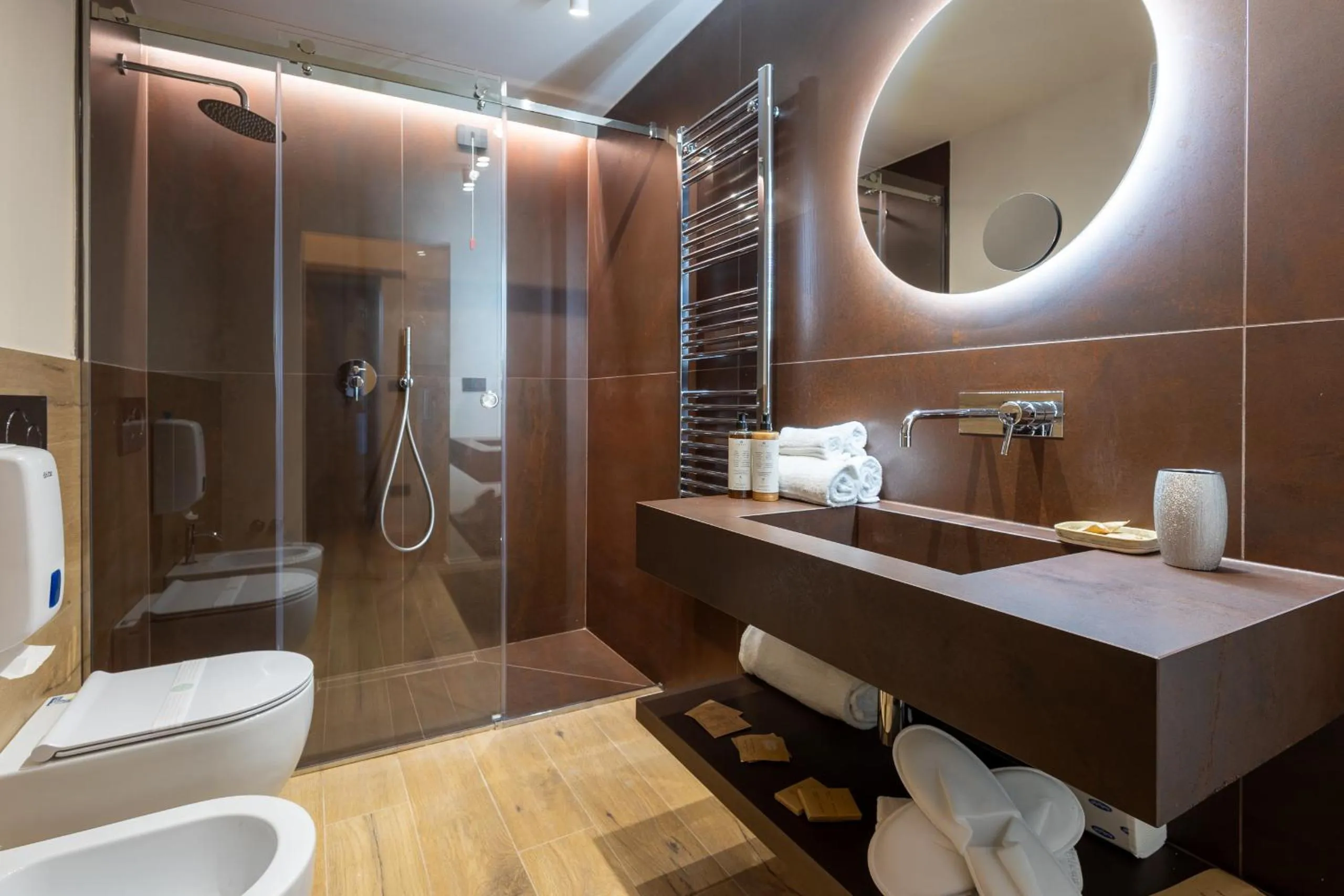 Shower in Montepagano 1137