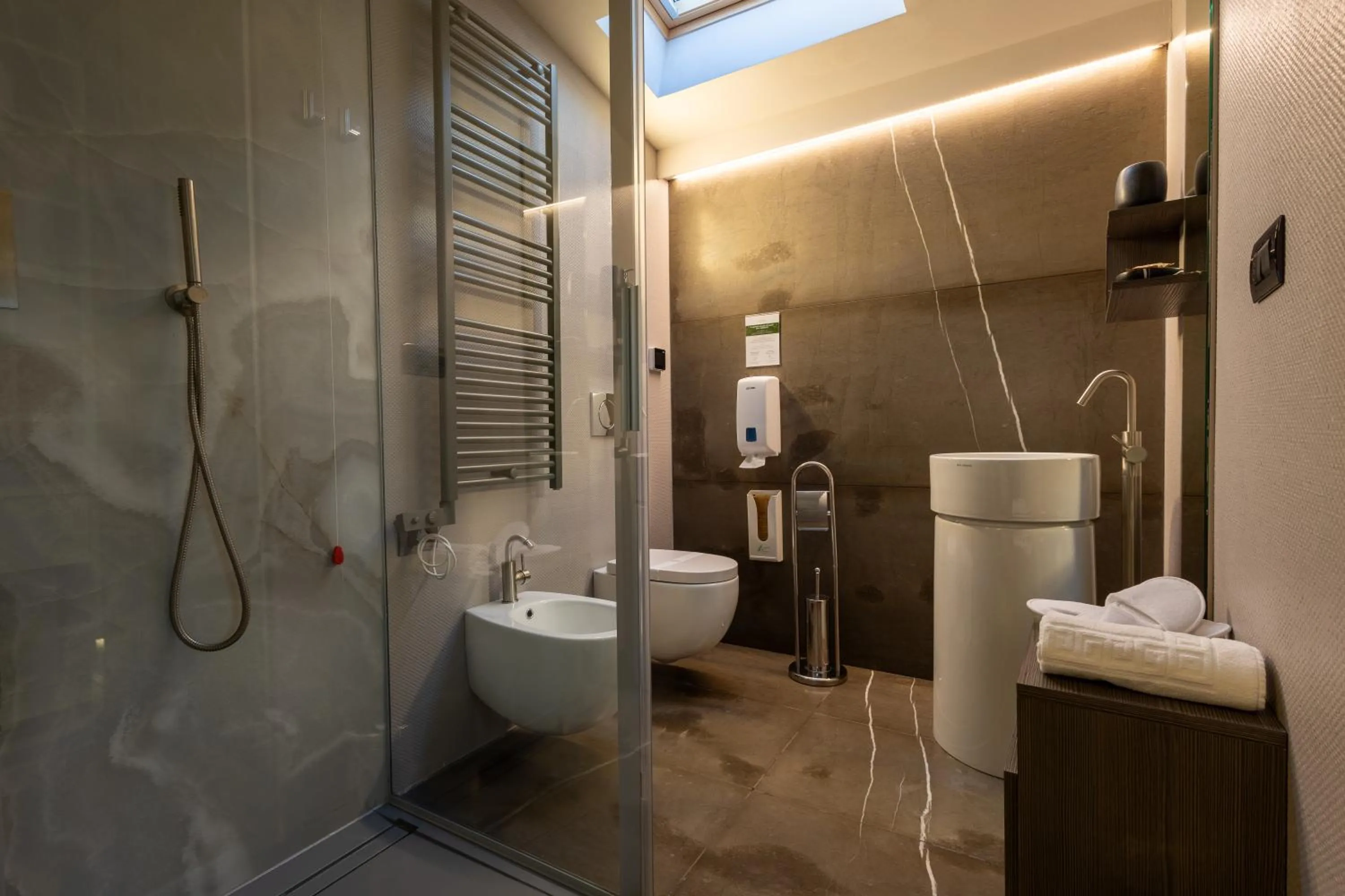 Bathroom in Montepagano 1137