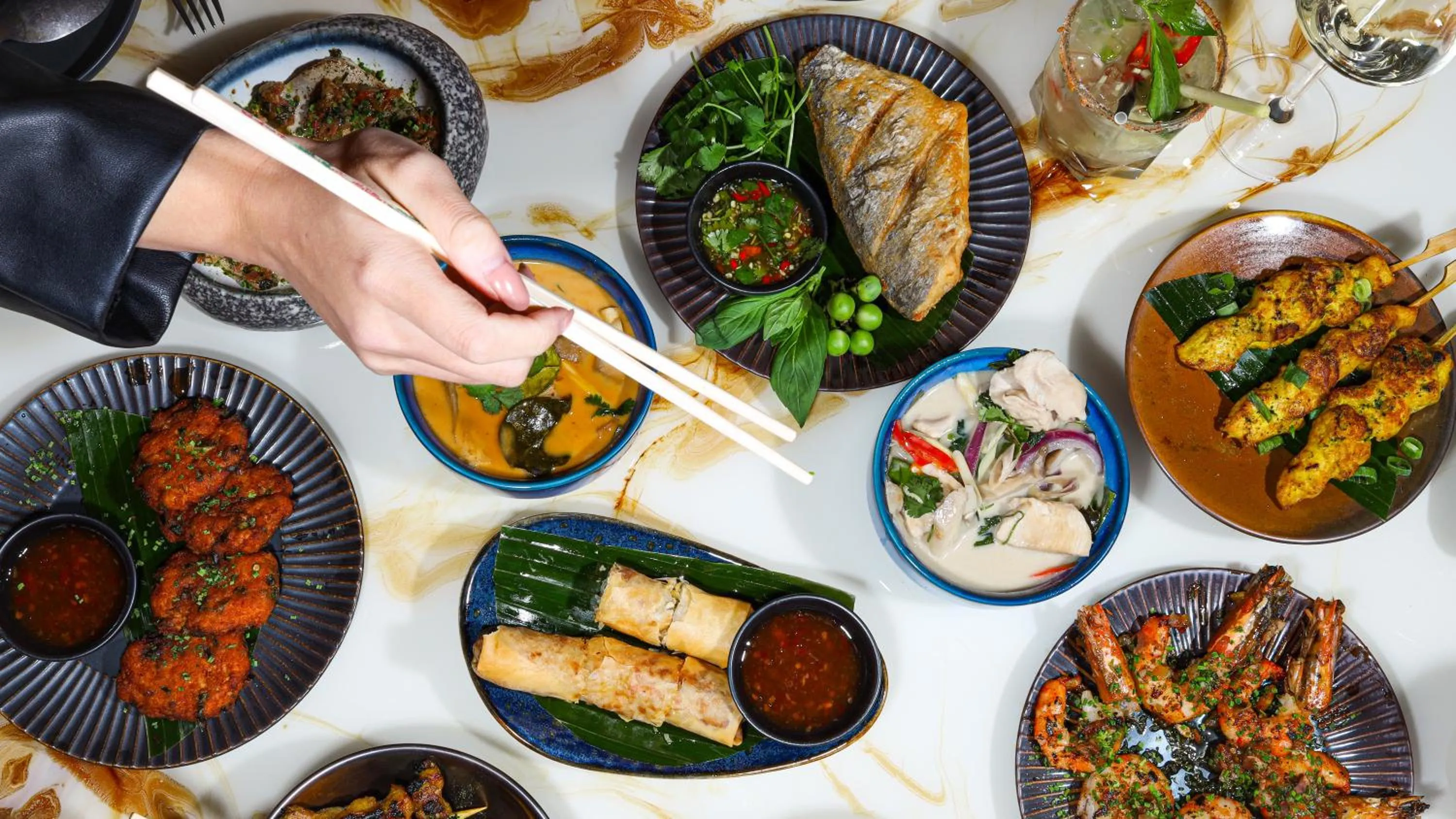 Restaurant/places to eat in FD Hotels