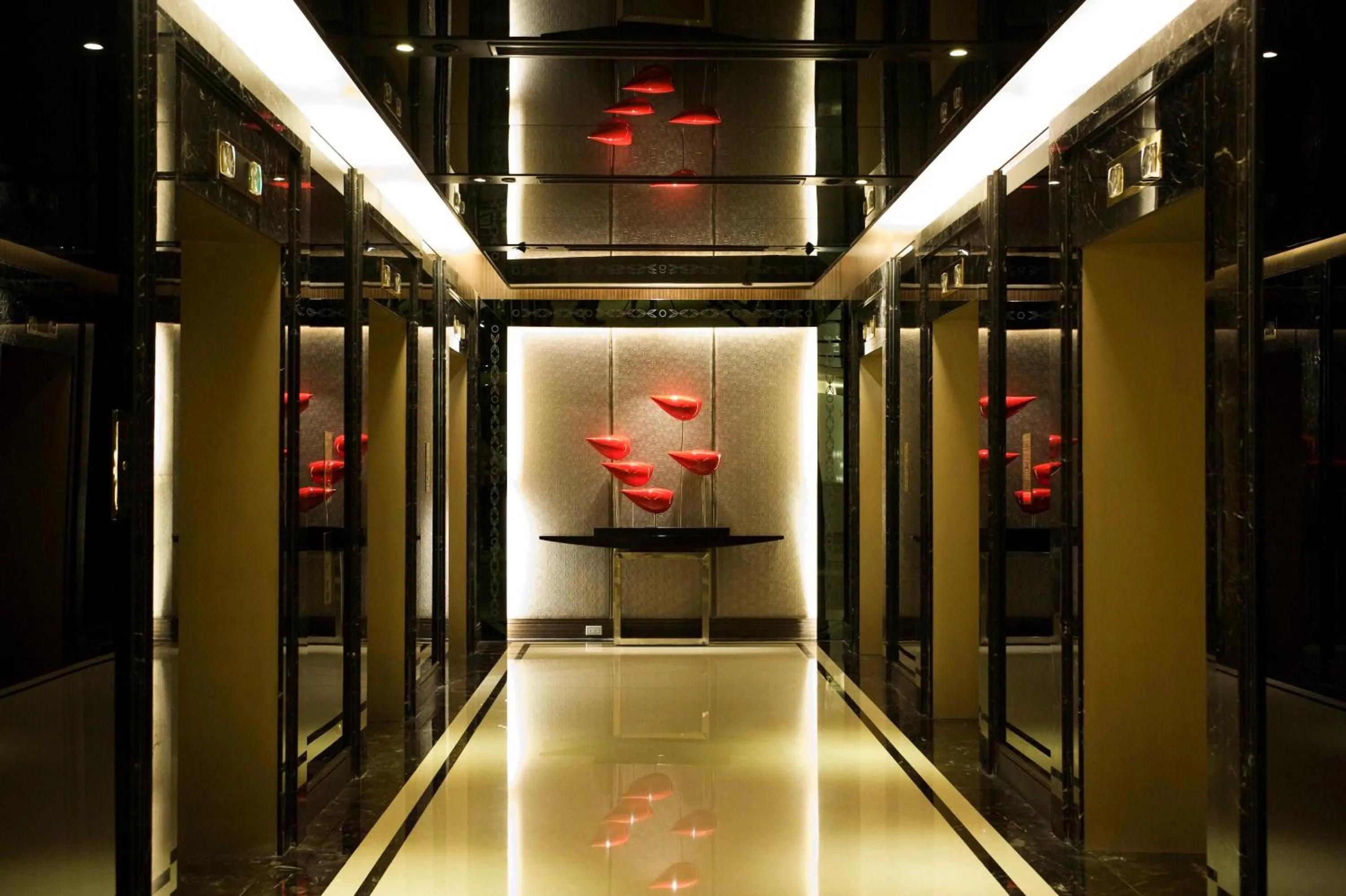 Lobby or reception in Caesar Park Hotel Taipei