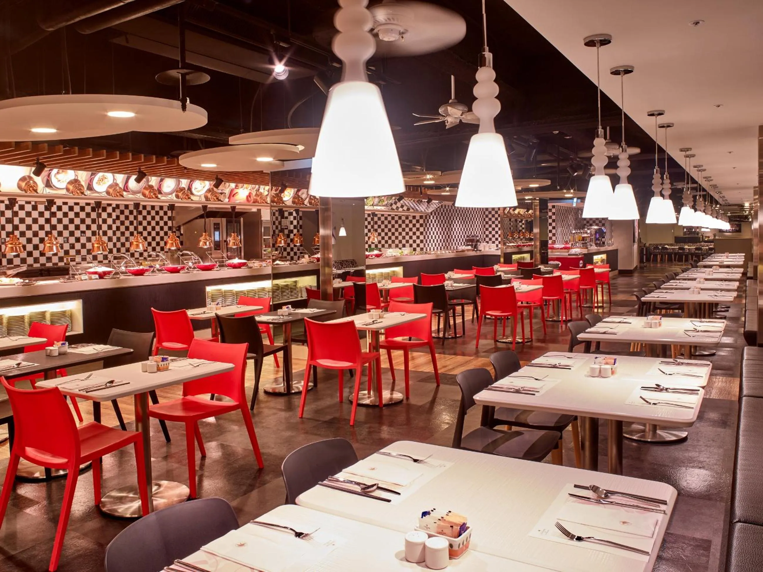 Restaurant/places to eat in Caesar Park Hotel Taipei