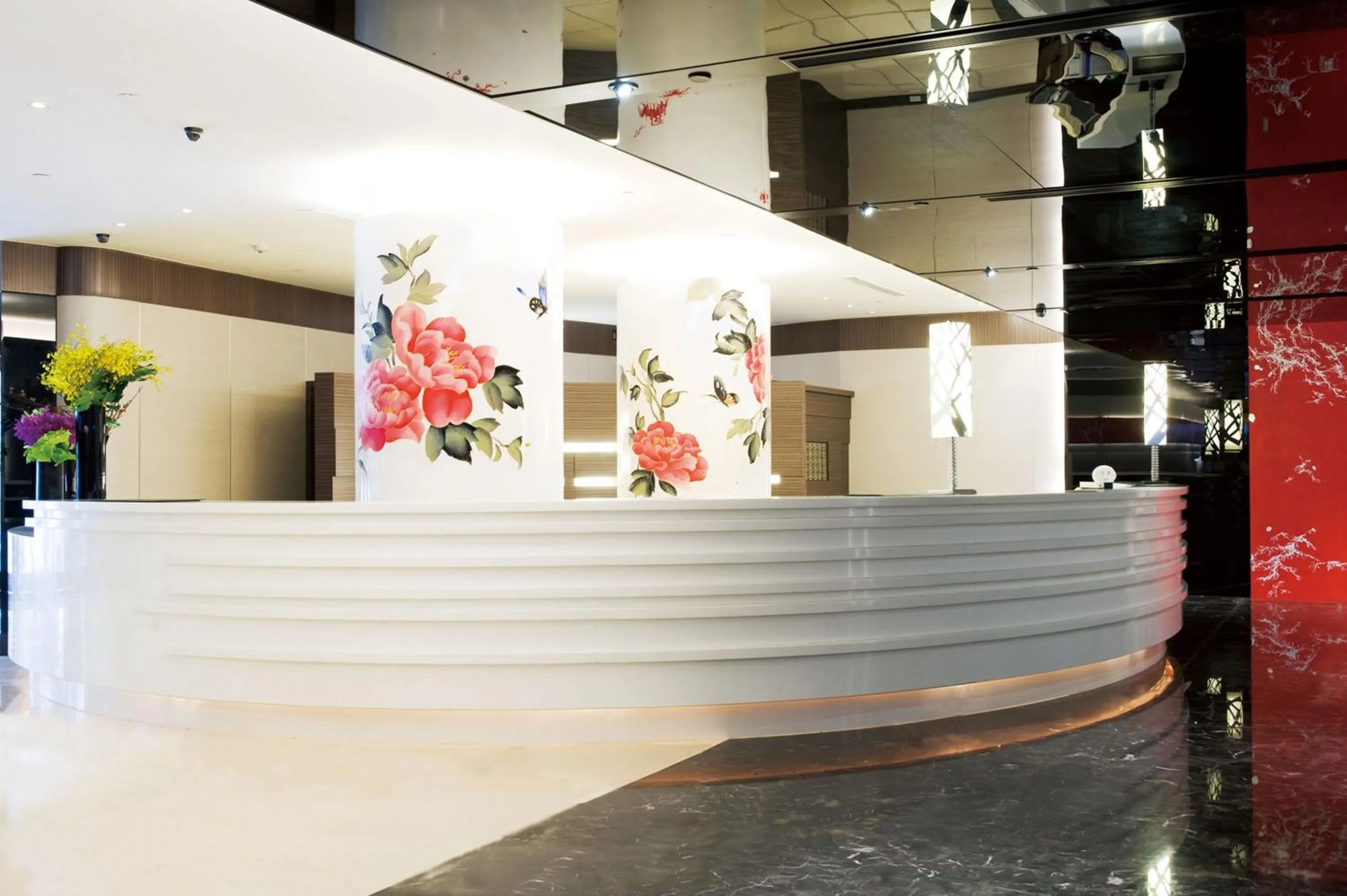 Lobby or reception in Caesar Park Hotel Taipei