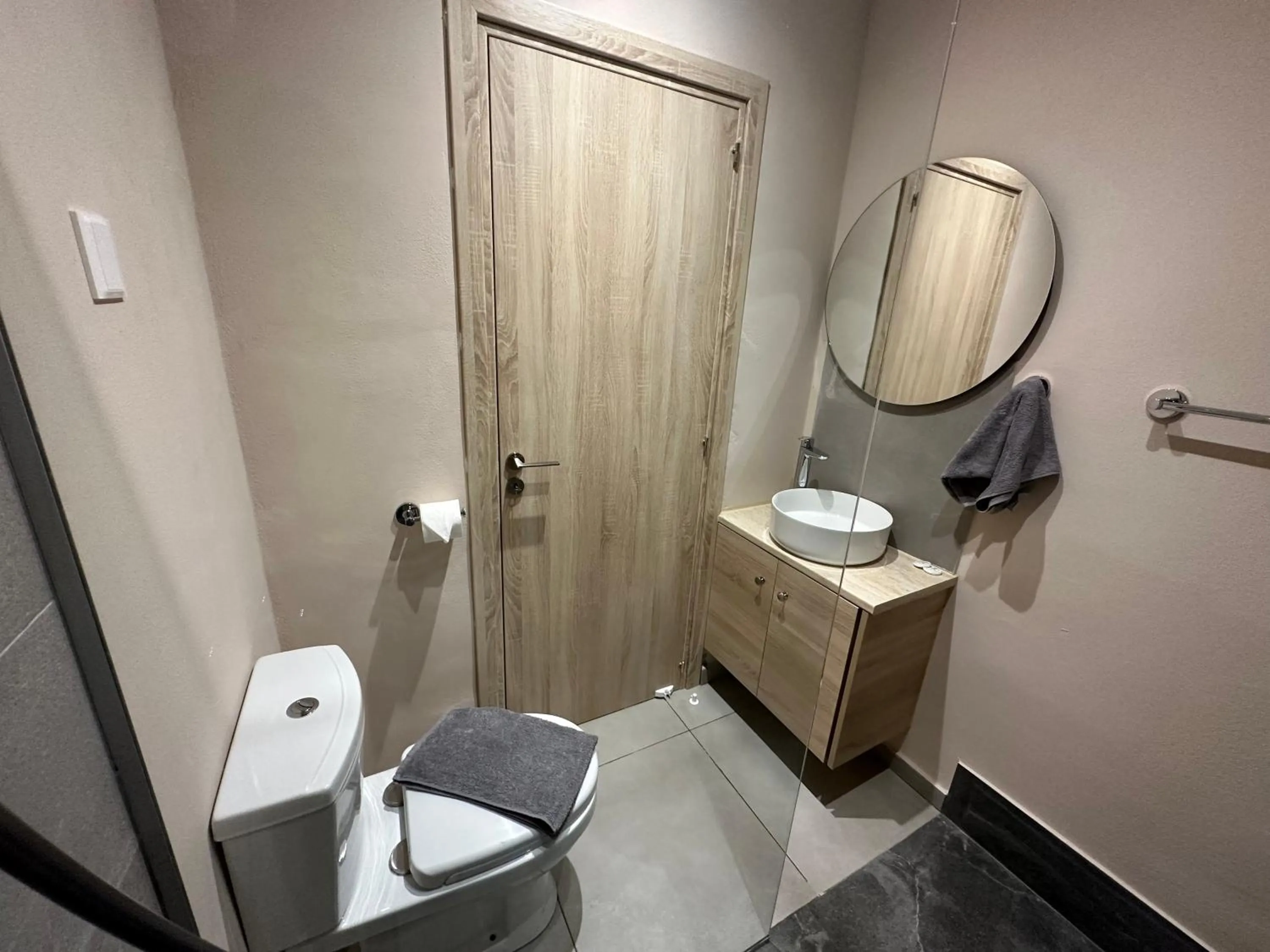 Shower in Sun Plaza Suites - Adults Only