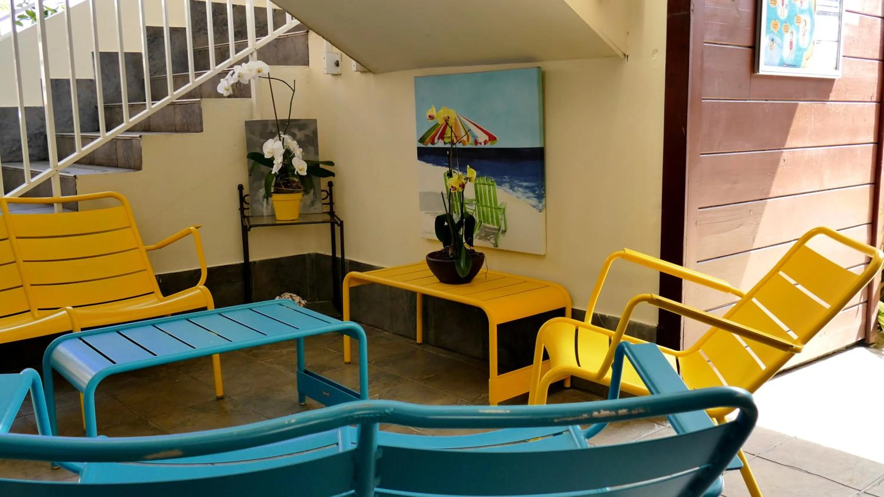 Patio in Le Kerveguen