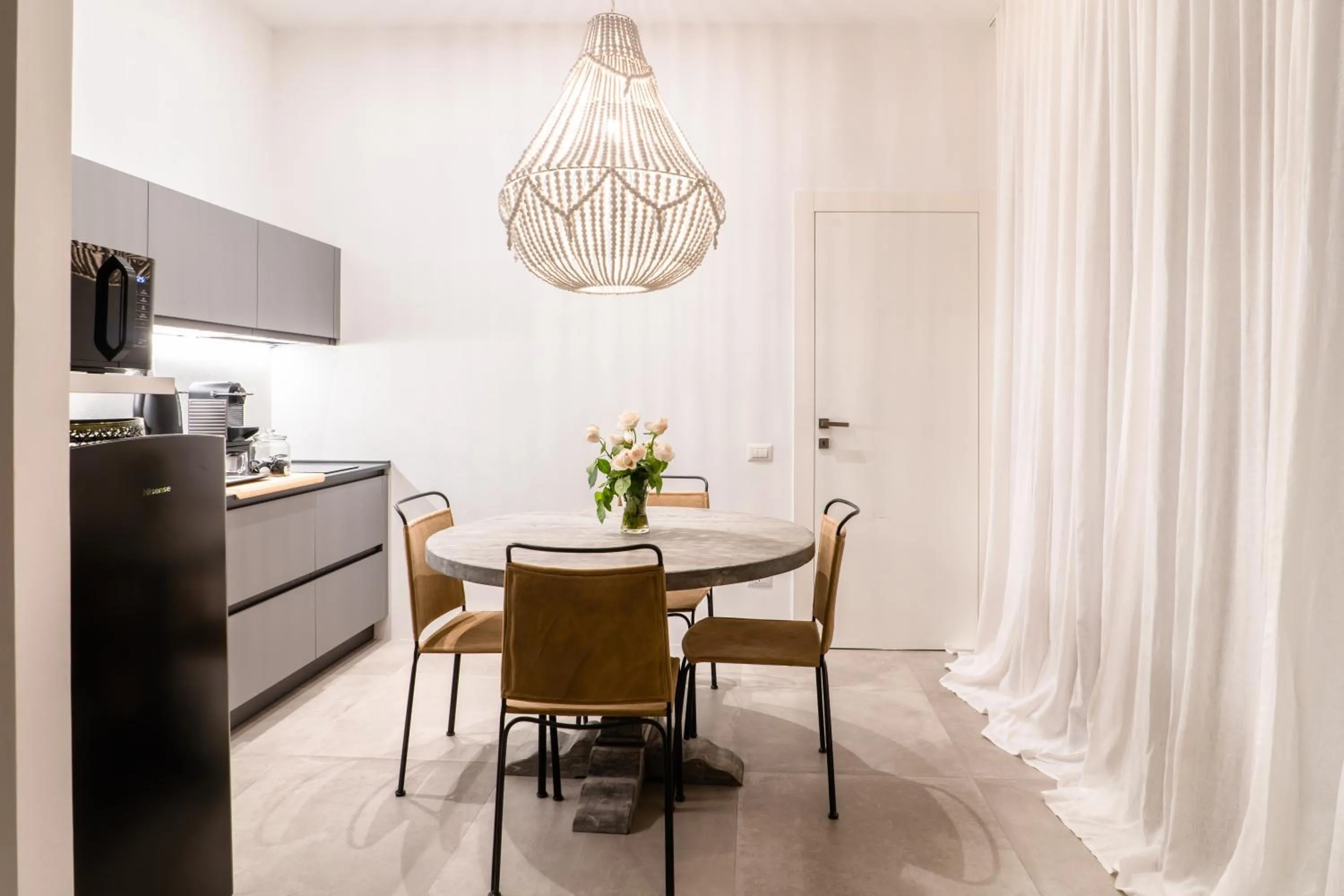 Nest House & Relax