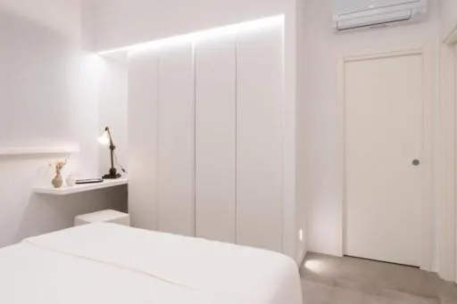 Photo of the whole room, Bed in Nest House & Relax