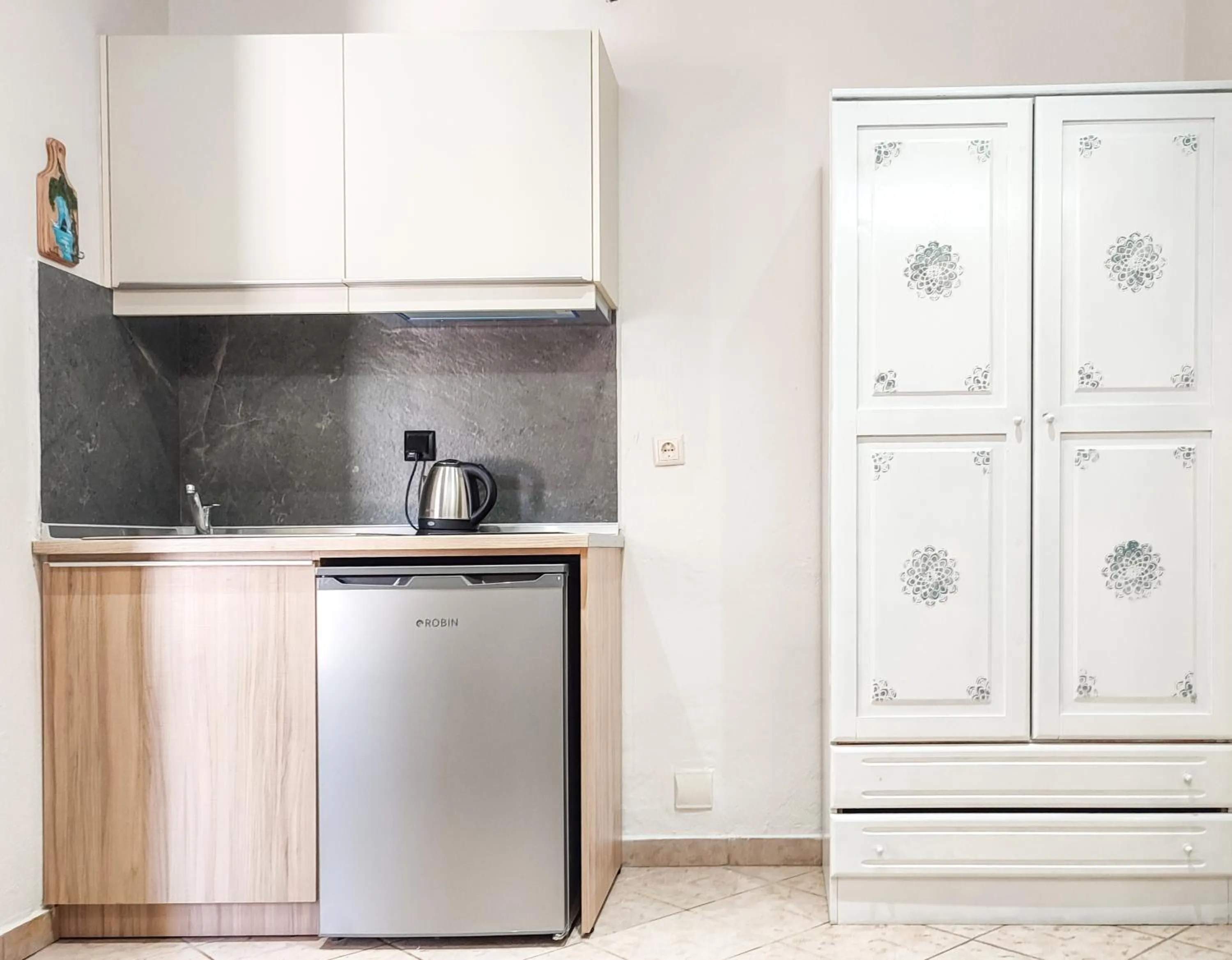 Kitchen or kitchenette in VILLA IATROU