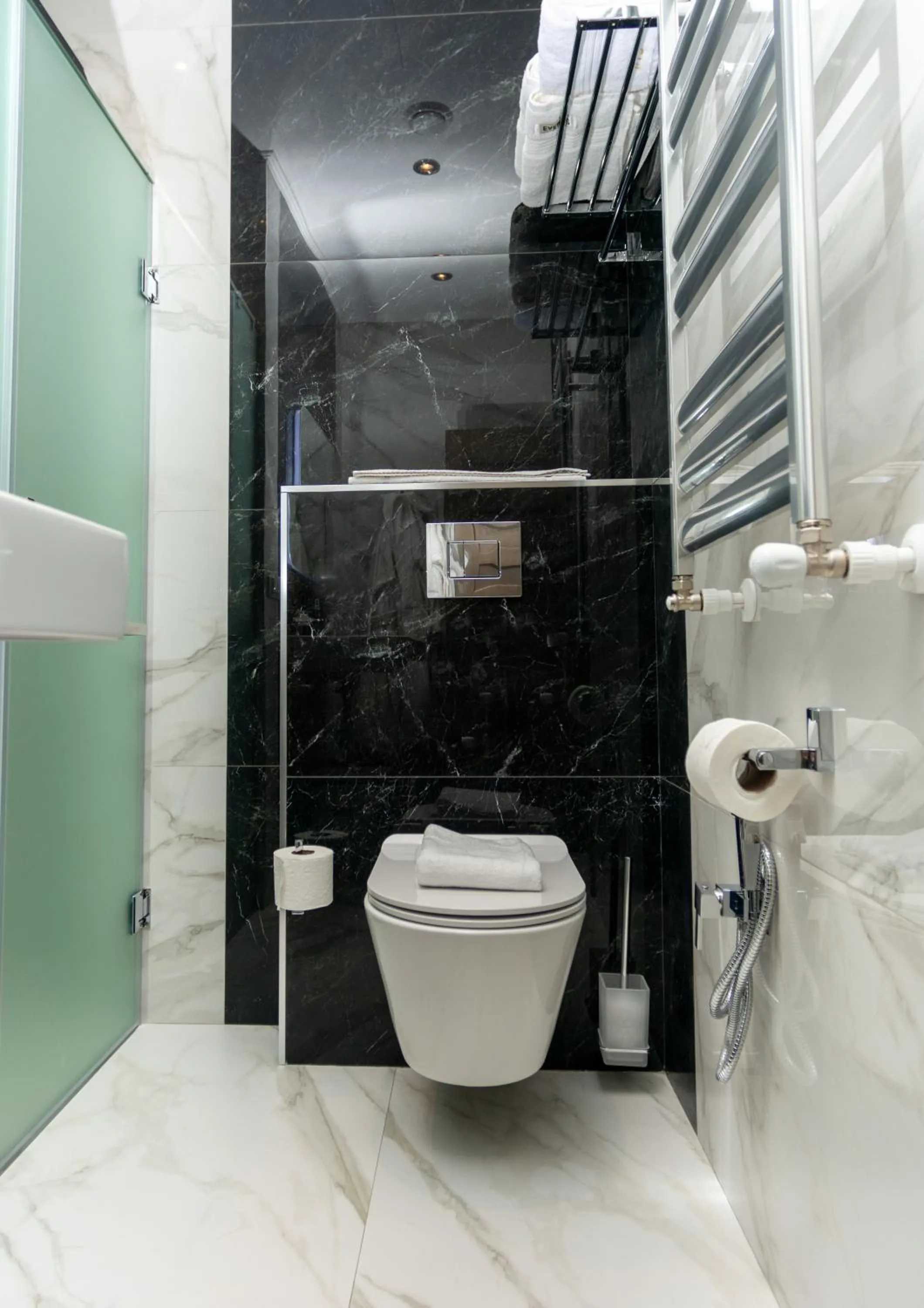 Bathroom in Downtown Suites Yerevan