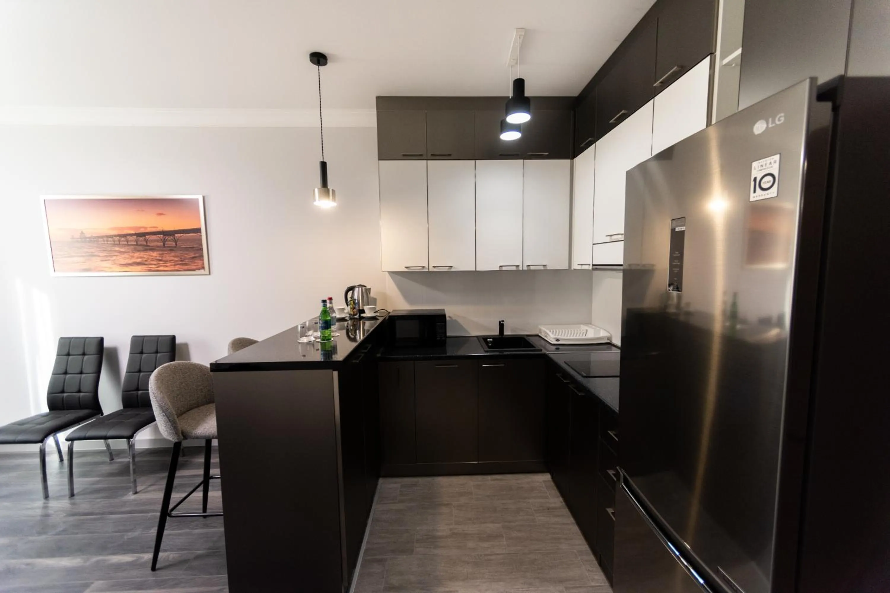 Kitchen or kitchenette in Downtown Suites Yerevan