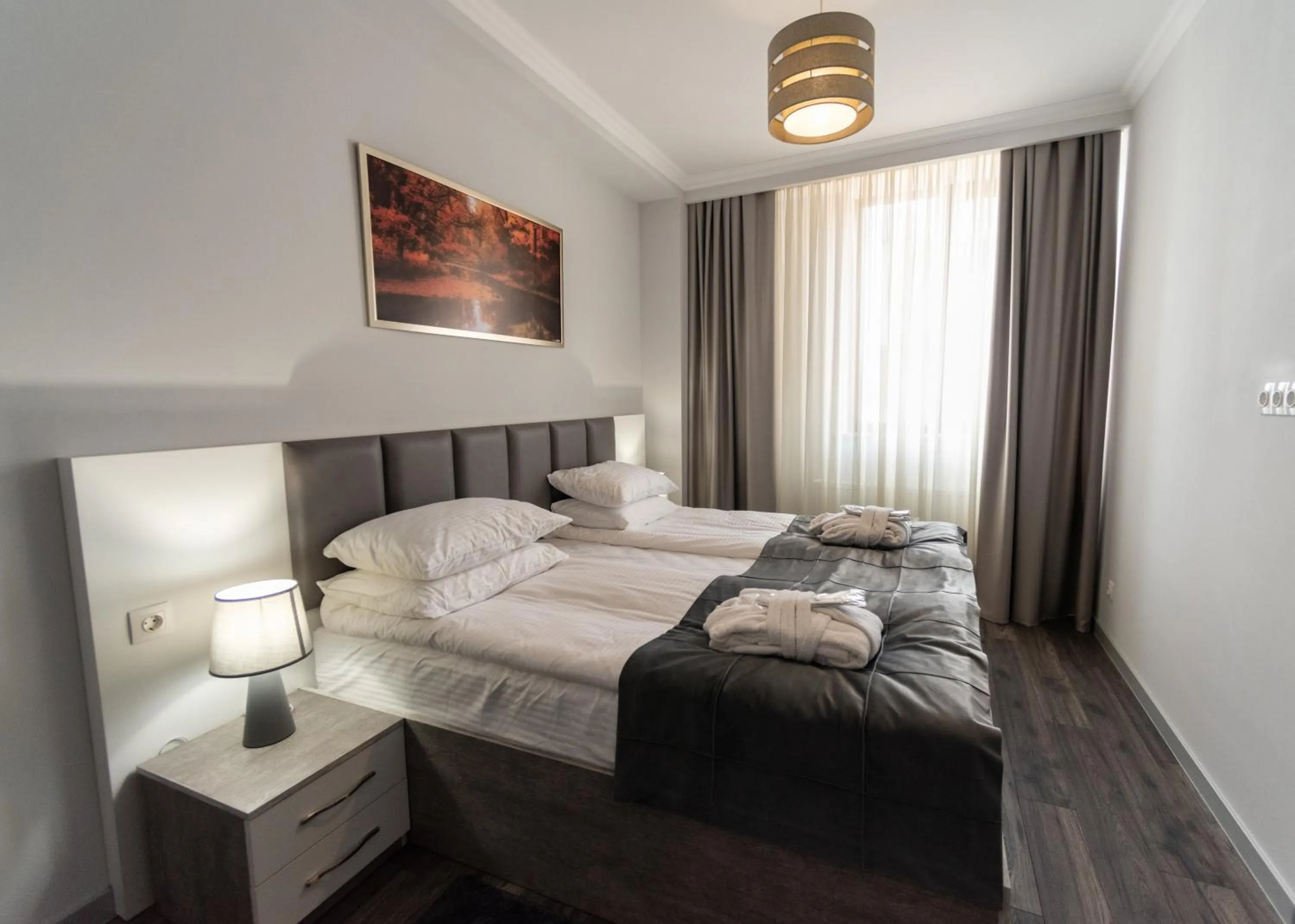 Bed in Downtown Suites Yerevan