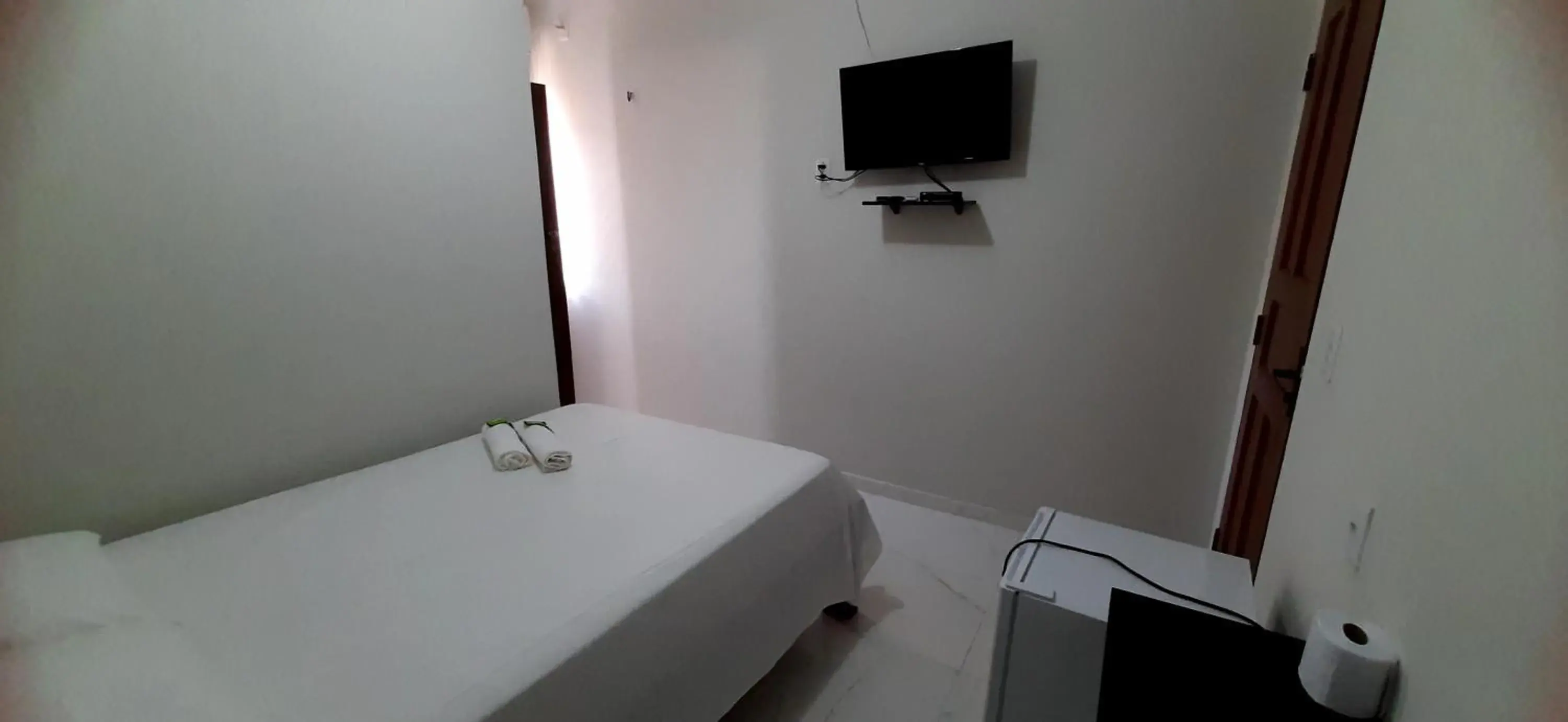 Single Room with Private Bathroom in Pousada Brilho dos Lençóis Single Room with Private Bathroom in Pousada Brilho dos Lençóis