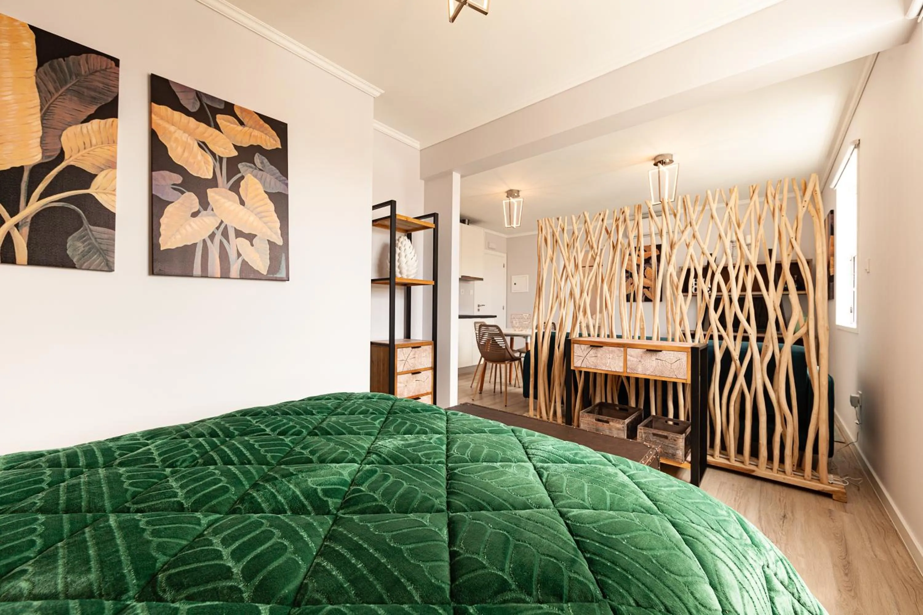 Bed in Pico Studios