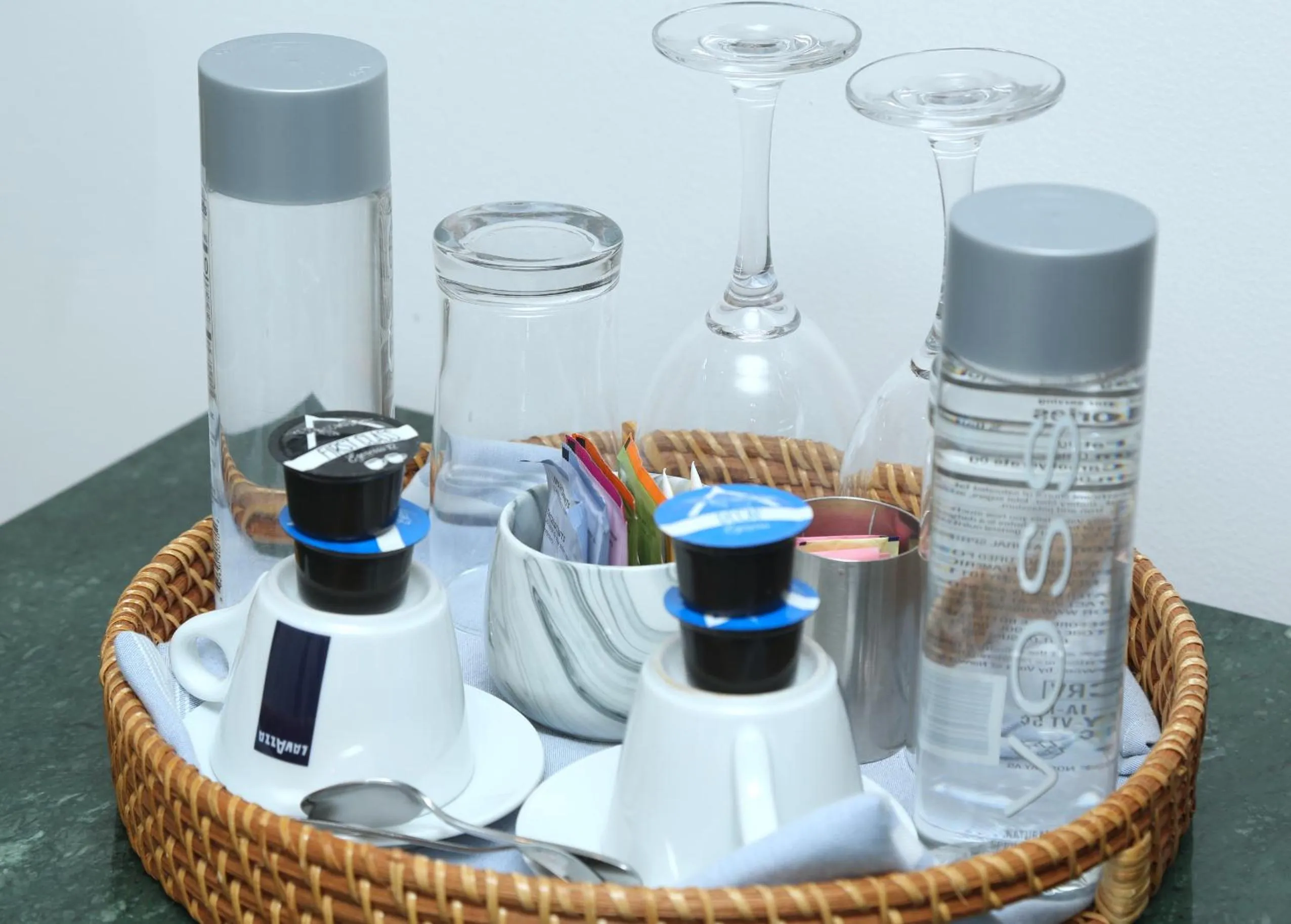 Coffee/tea facilities in Harpoon House