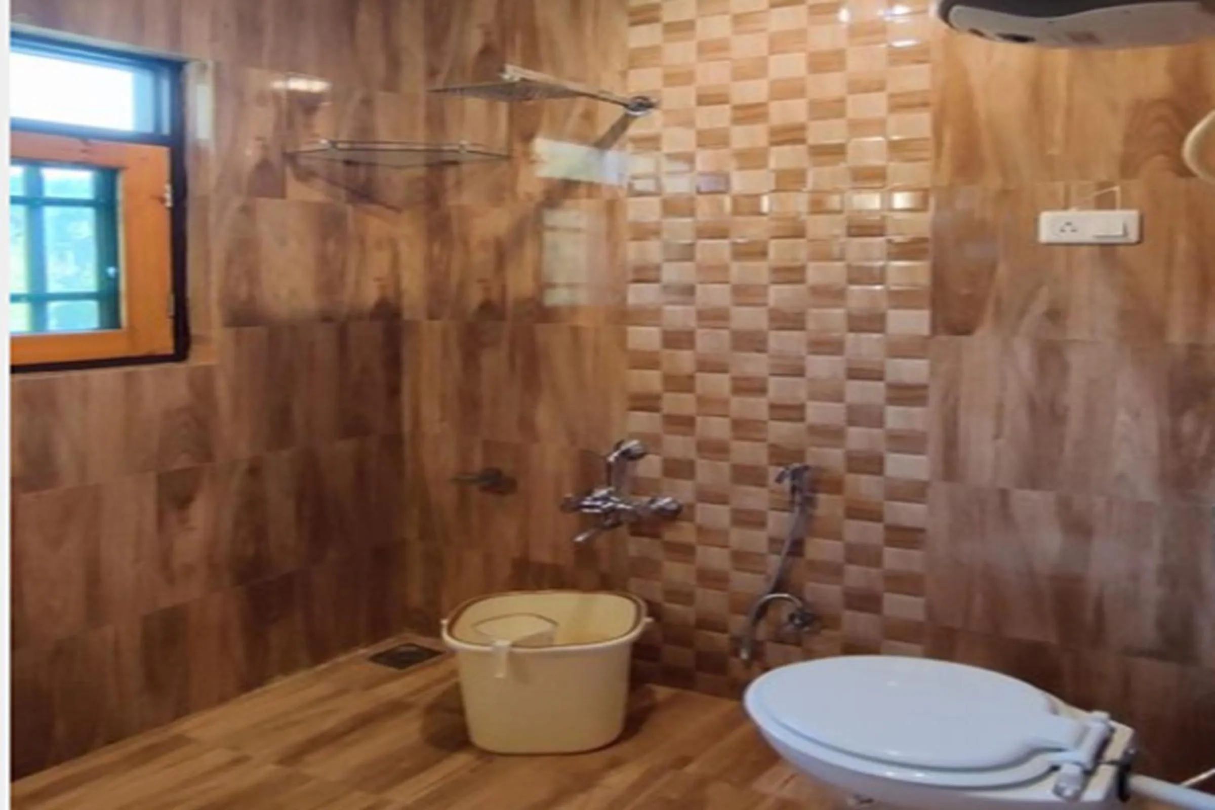 Toilet in Cherrytree Resort