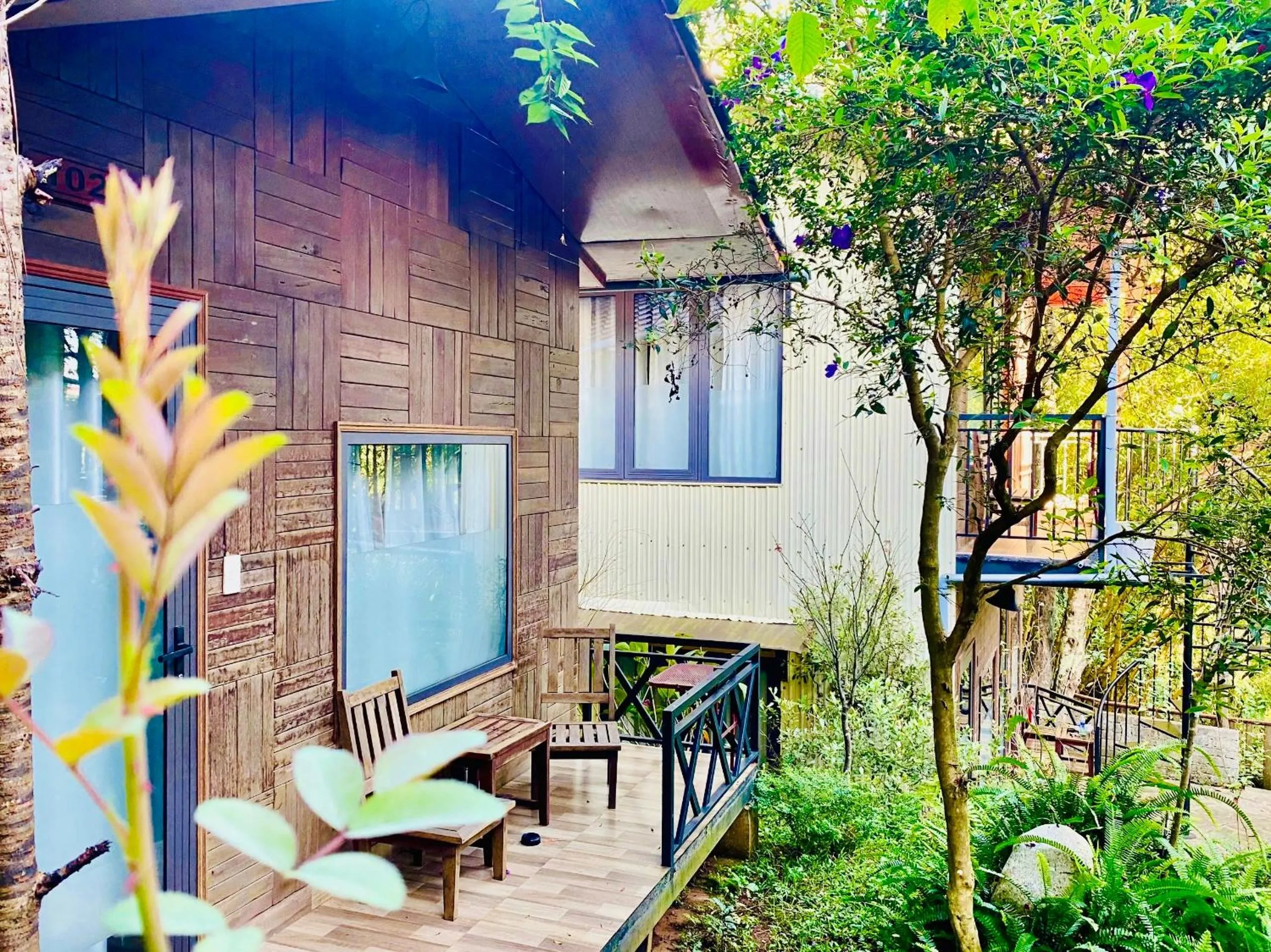 BAZAN HOME - Hotel & Bungalow