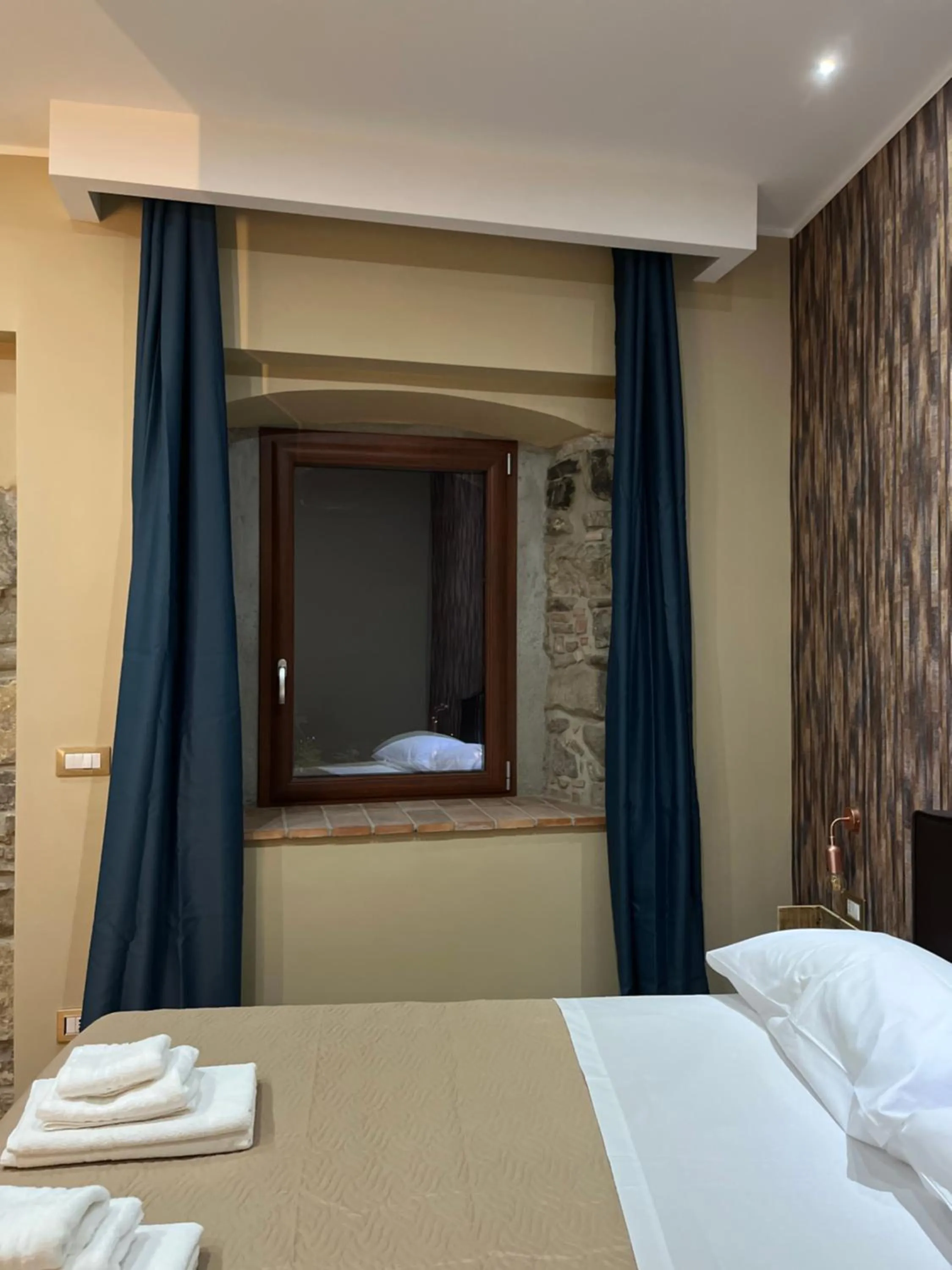 Bed in PANORAMIC SUITE