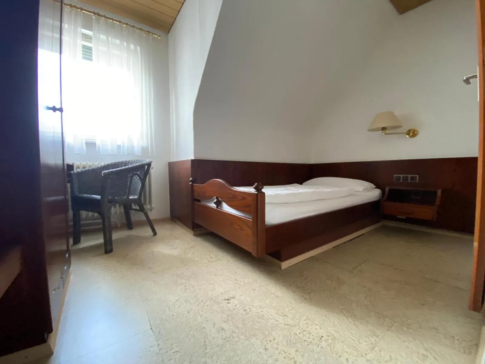 Photo of the whole room in Parkhotel