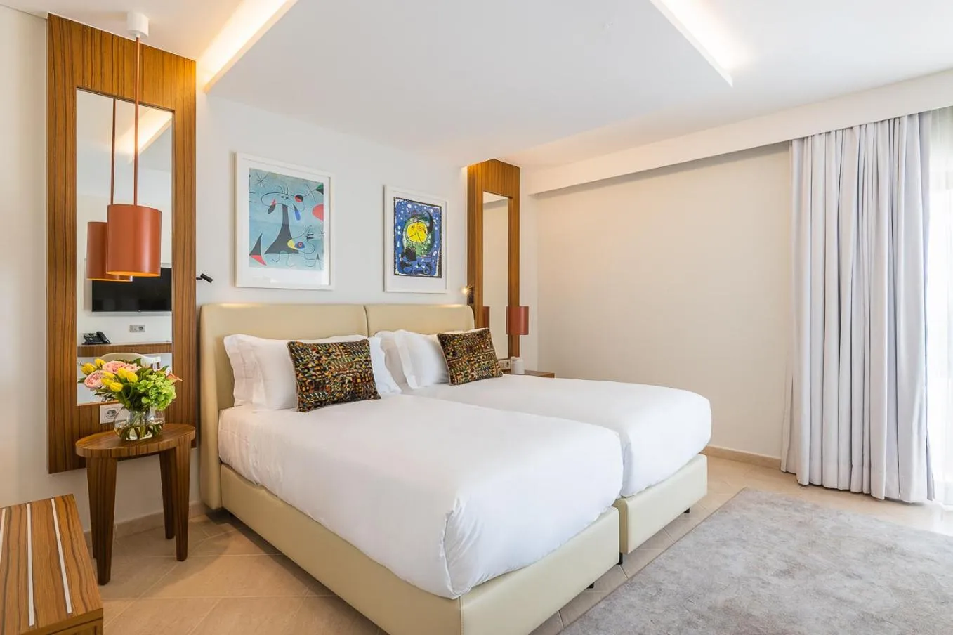 Bed in Regency Salgados Hotel & Spa