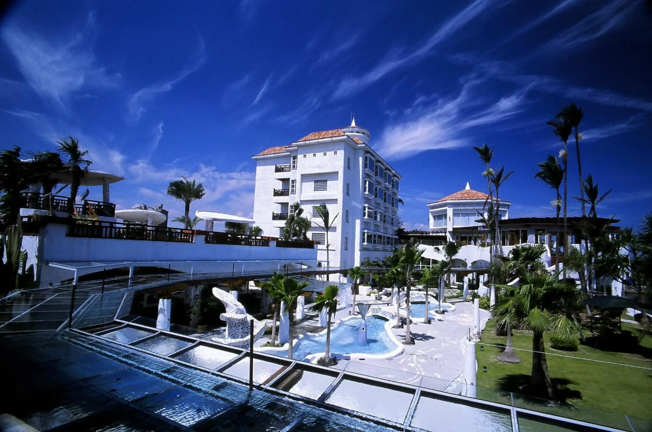 Facade/entrance in Shangrila Boutique Hotel