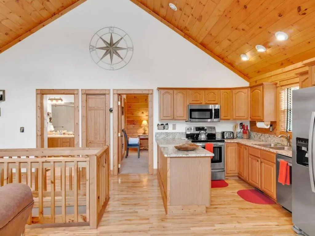 Kitchen or kitchenette in Soco Serene Cabin in the Heart of Maggie Valley