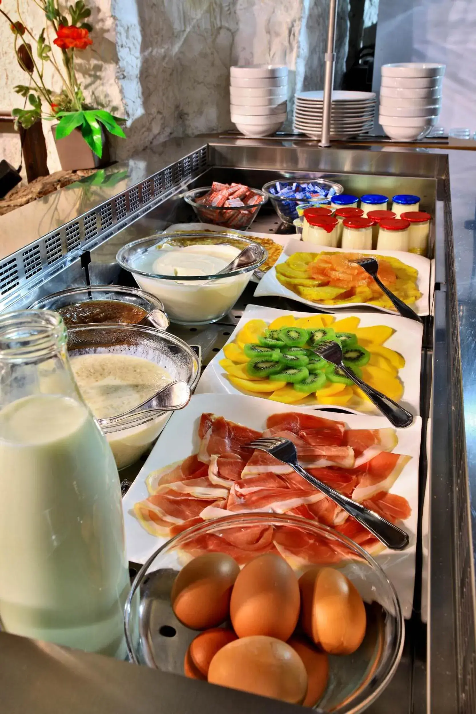 Restaurant/places to eat in Logis Hôtel La Chaumière Restaurant/places to eat in Logis Hôtel La Chaumière