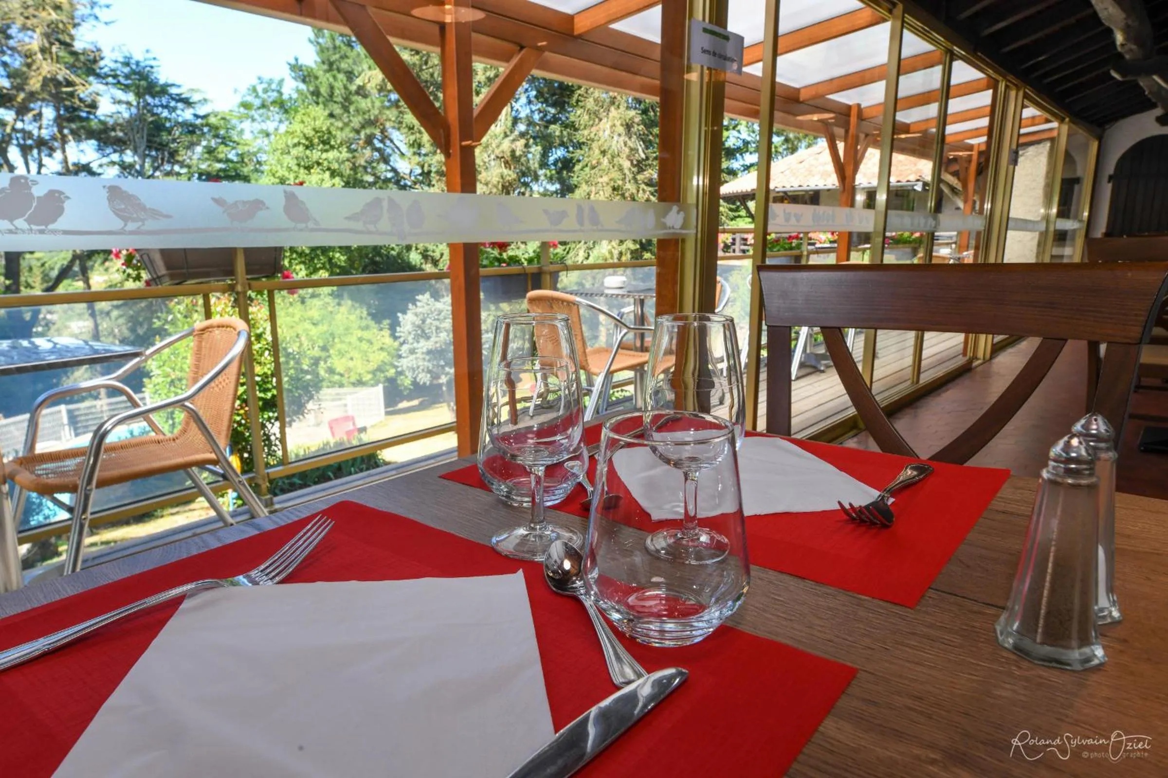 Restaurant/places to eat in Logis Hôtel La Chaumière