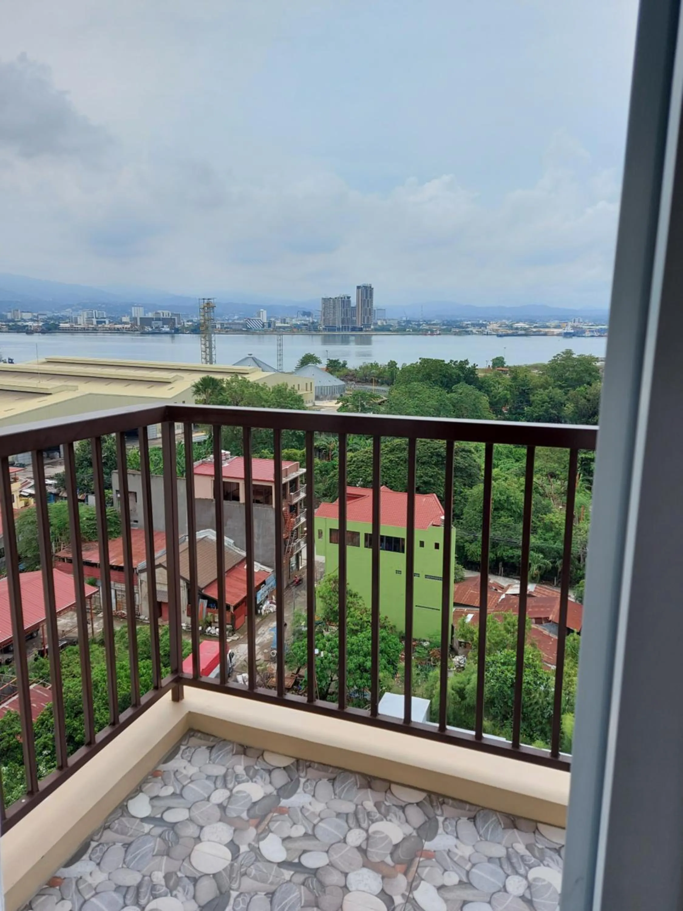 Hachiko Pretty Homes Condominium at Saekyung956 Condominium, Looc, Lapu-lapu City, Cebu, Philippines