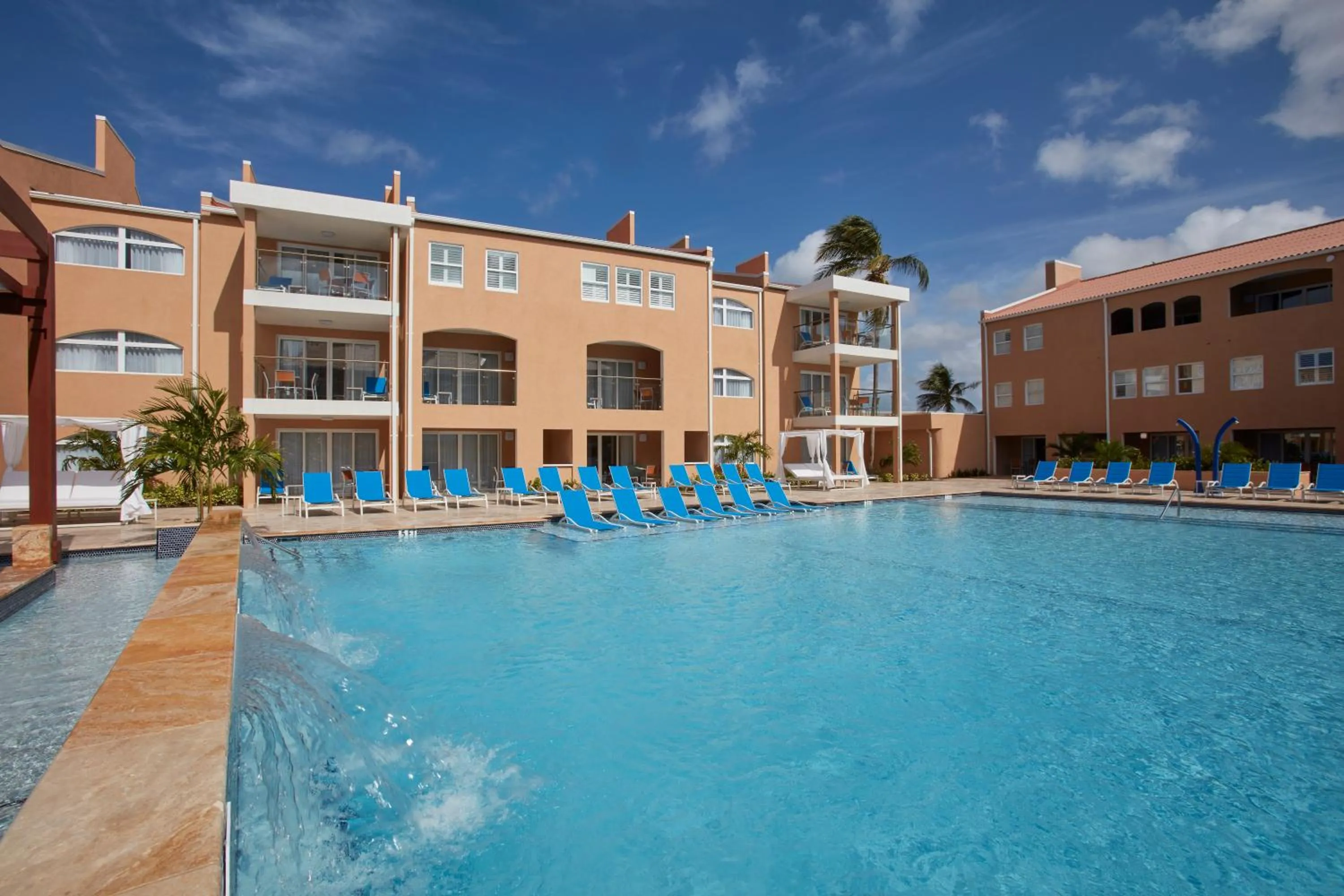 Swimming pool in Divi Dutch Village Beach Resort
