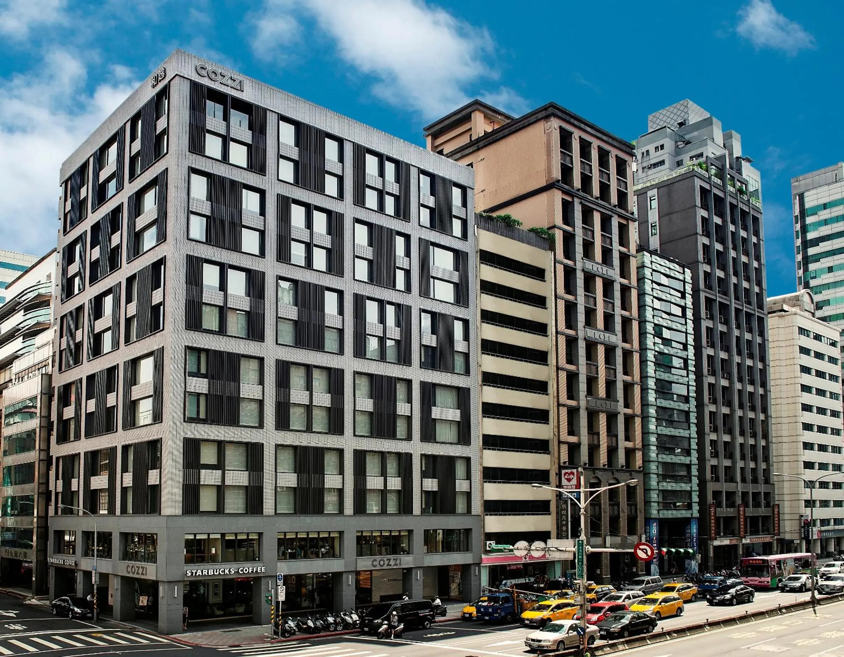 Facade/entrance in Hotel COZZI Zhongxiao Taipei Facade/entrance in Hotel COZZI Zhongxiao Taipei