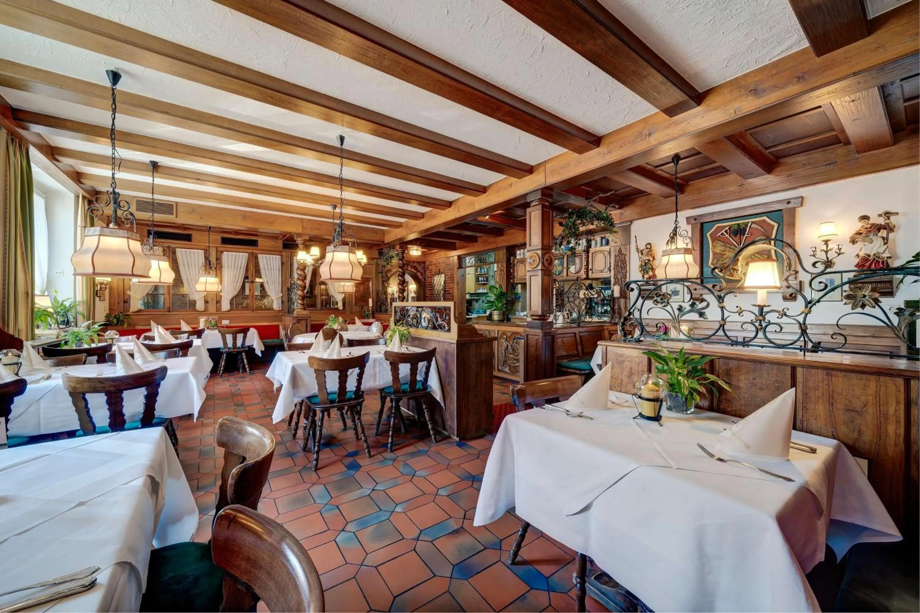 Restaurant/places to eat in Hotel Krone