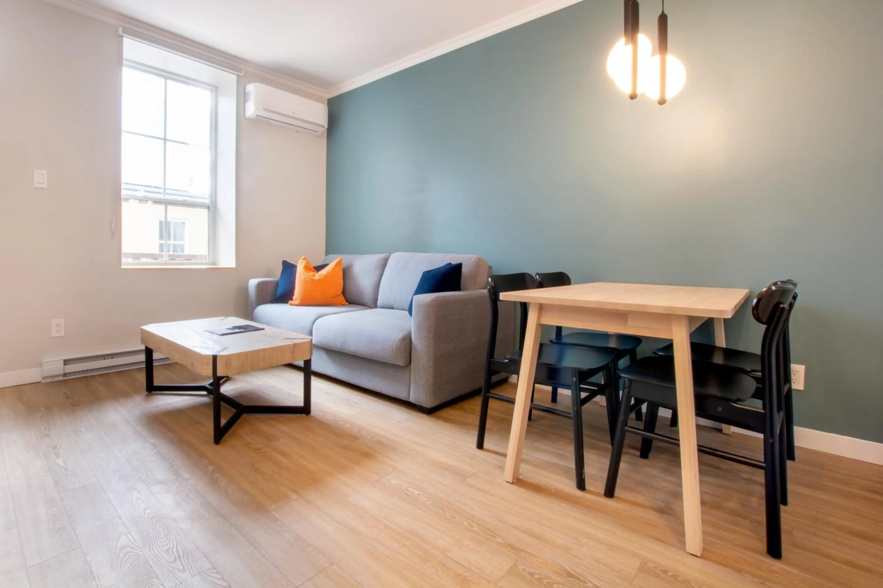 Dining area in Appart hôtel Le Saint-Anselme