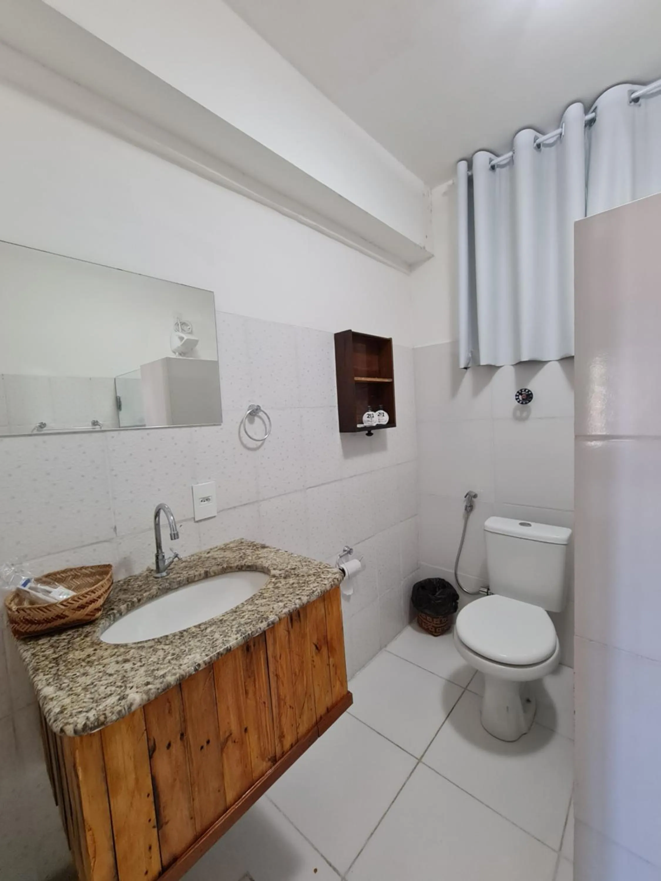 Toilet in Hotel Casa Dos Frades