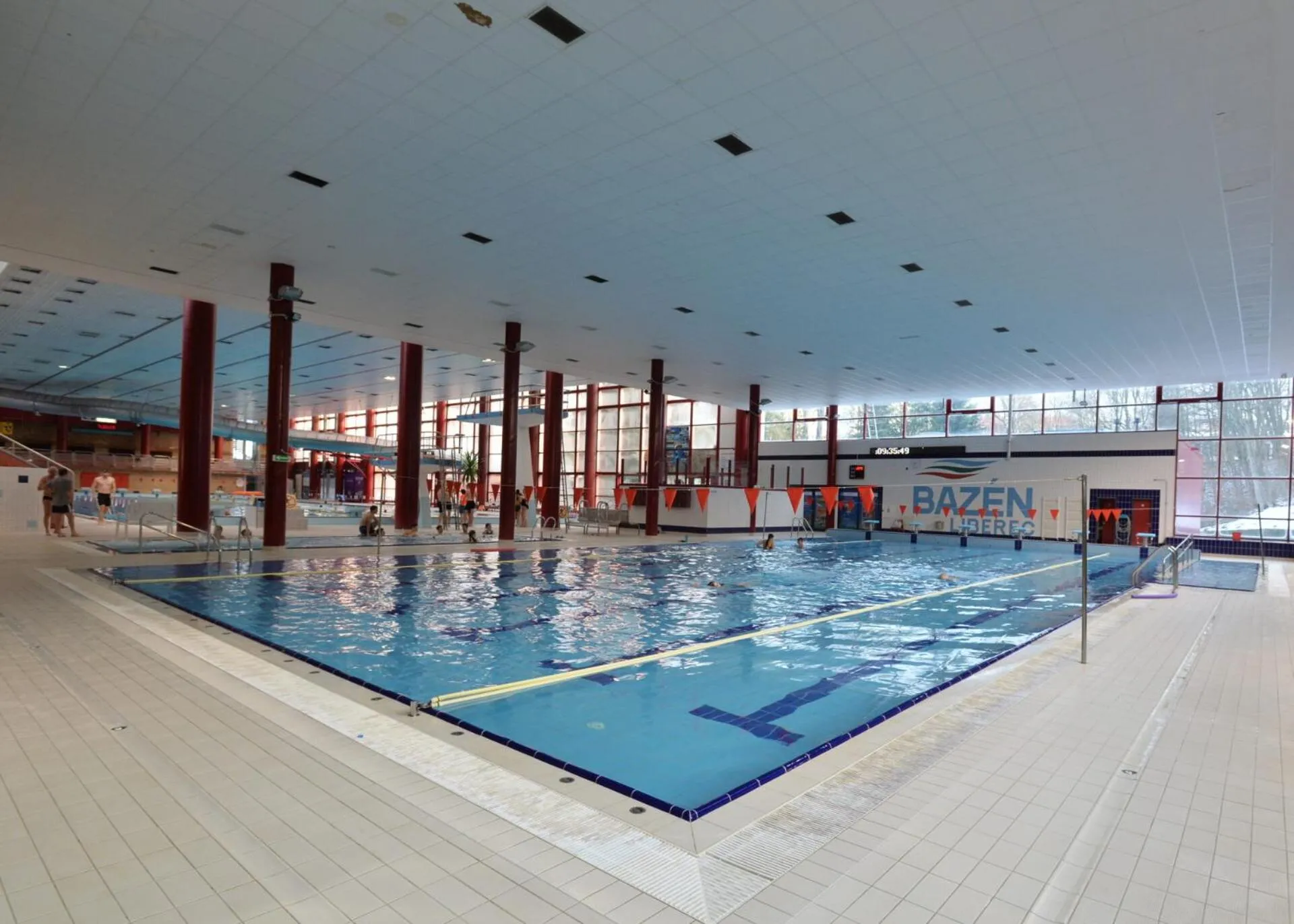 Swimming pool in Old Town Museum Apartment