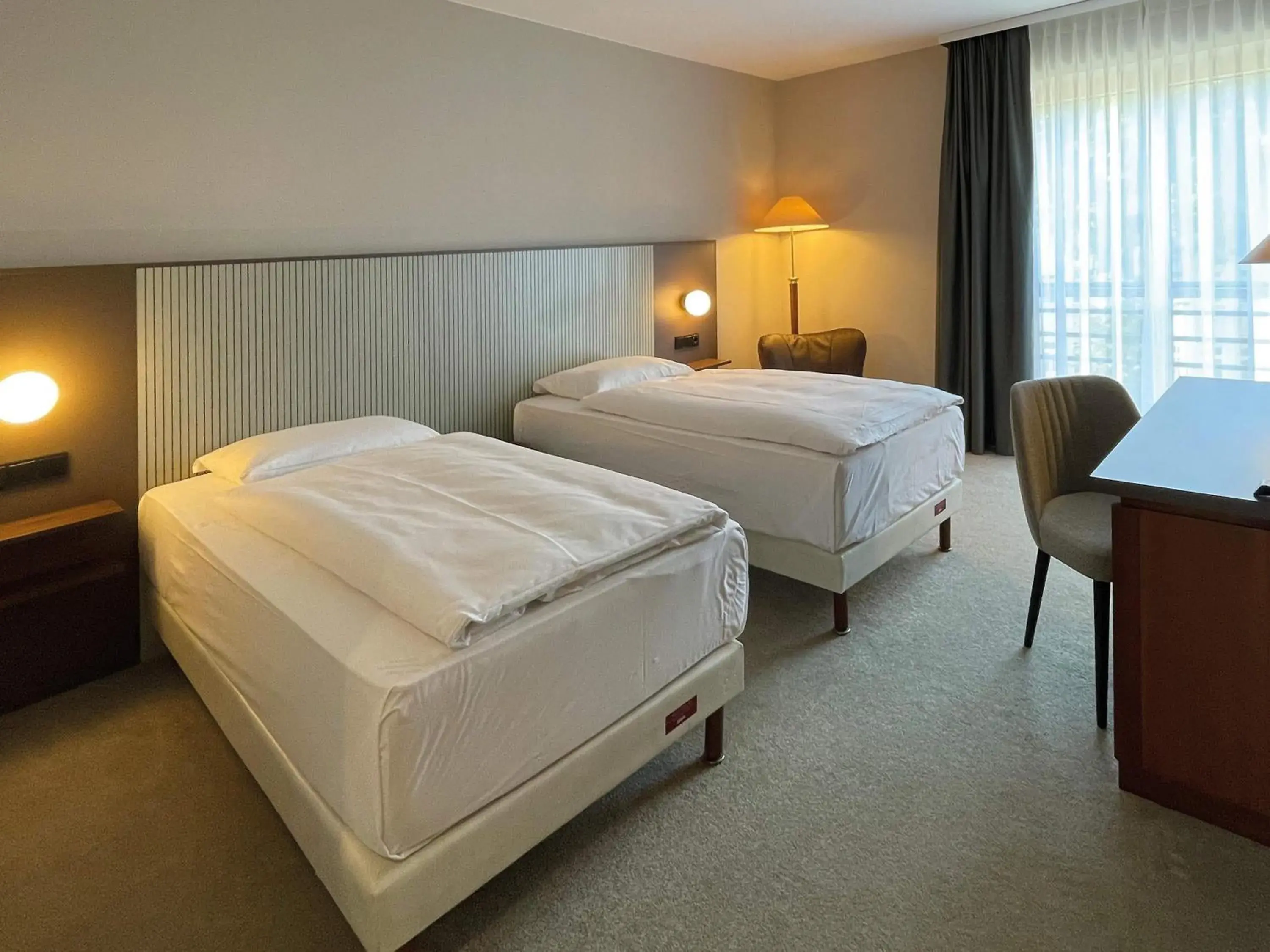 Bedroom, Bed in Mercure Hotel Gera City Bedroom, Bed in Mercure Hotel Gera City