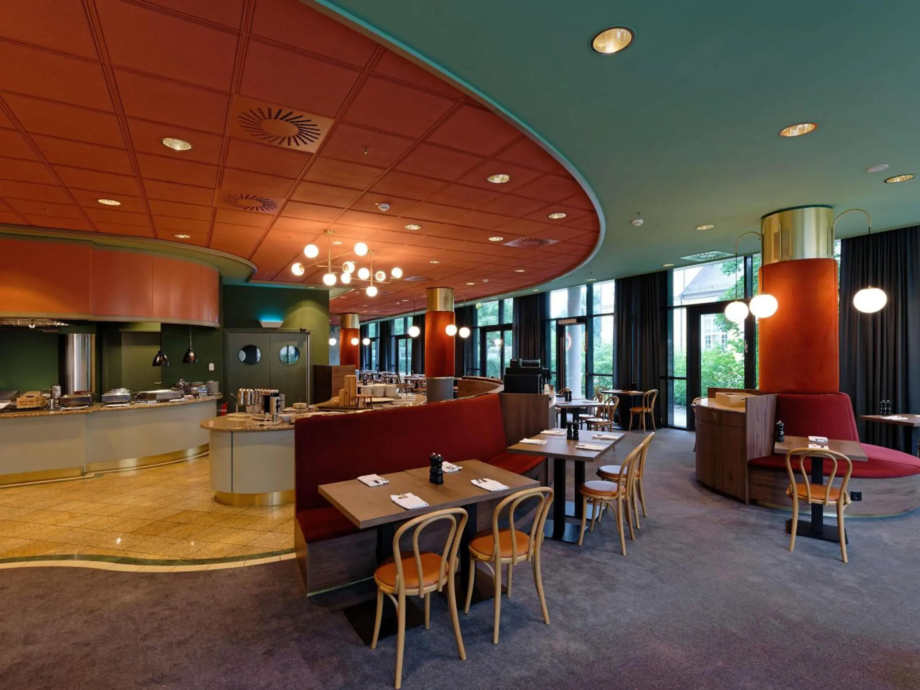 Restaurant/places to eat in Mercure Hotel Gera City Restaurant/places to eat in Mercure Hotel Gera City