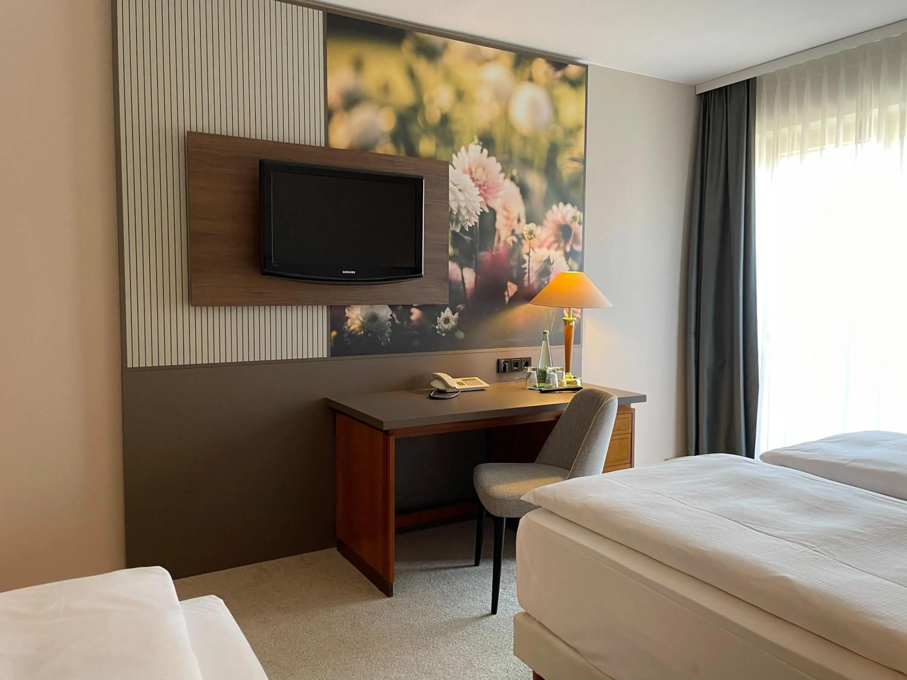 Bedroom, Bed in Mercure Hotel Gera City