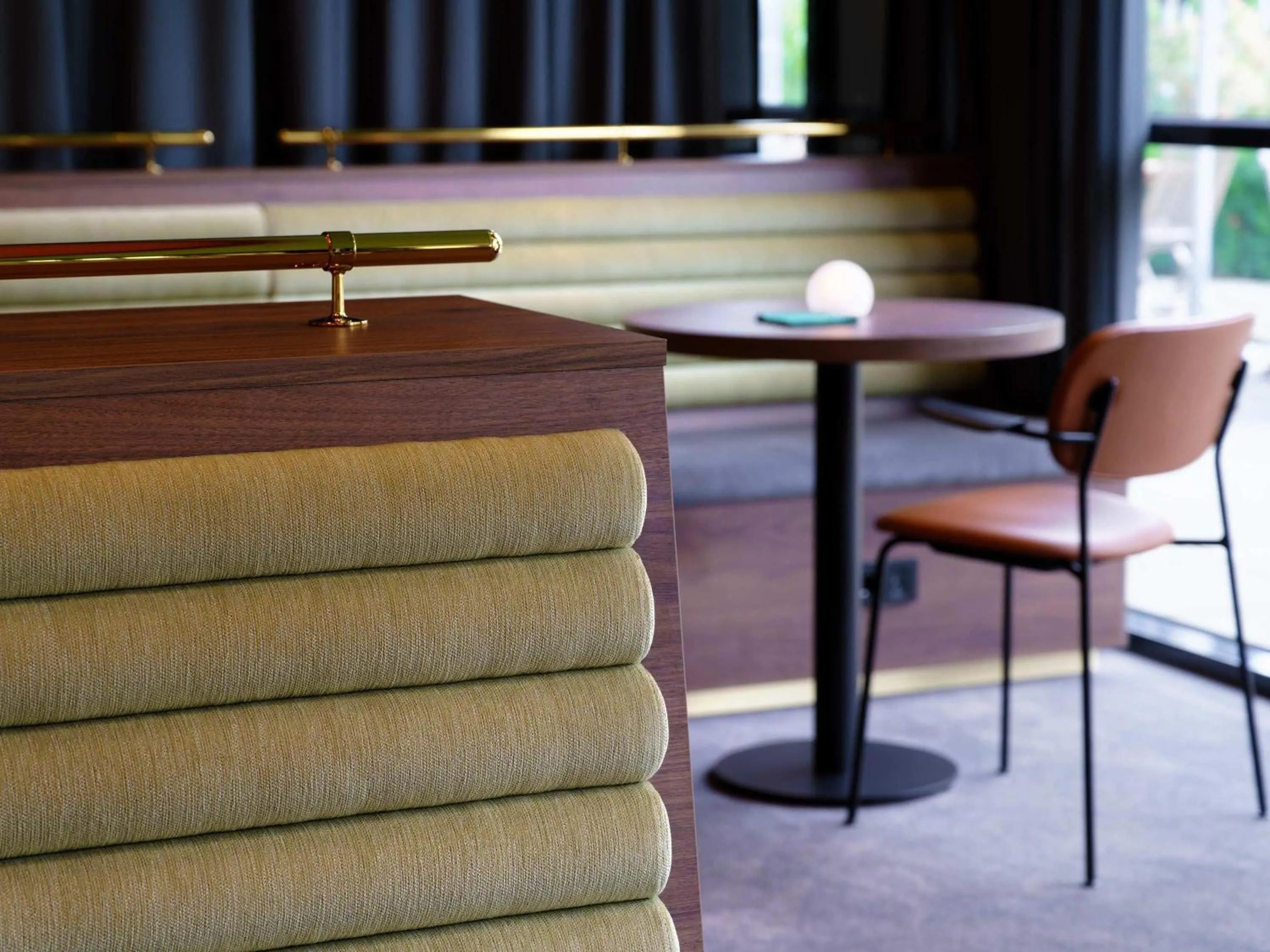 Lounge or bar in Mercure Hotel Gera City