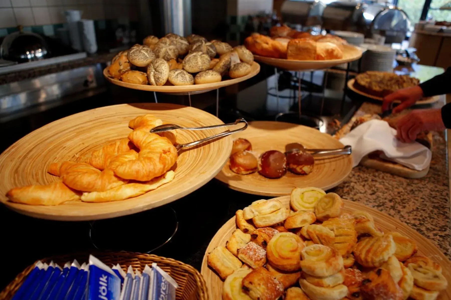 Food and drinks in Mercure Hotel Gera City Food and drinks in Mercure Hotel Gera City