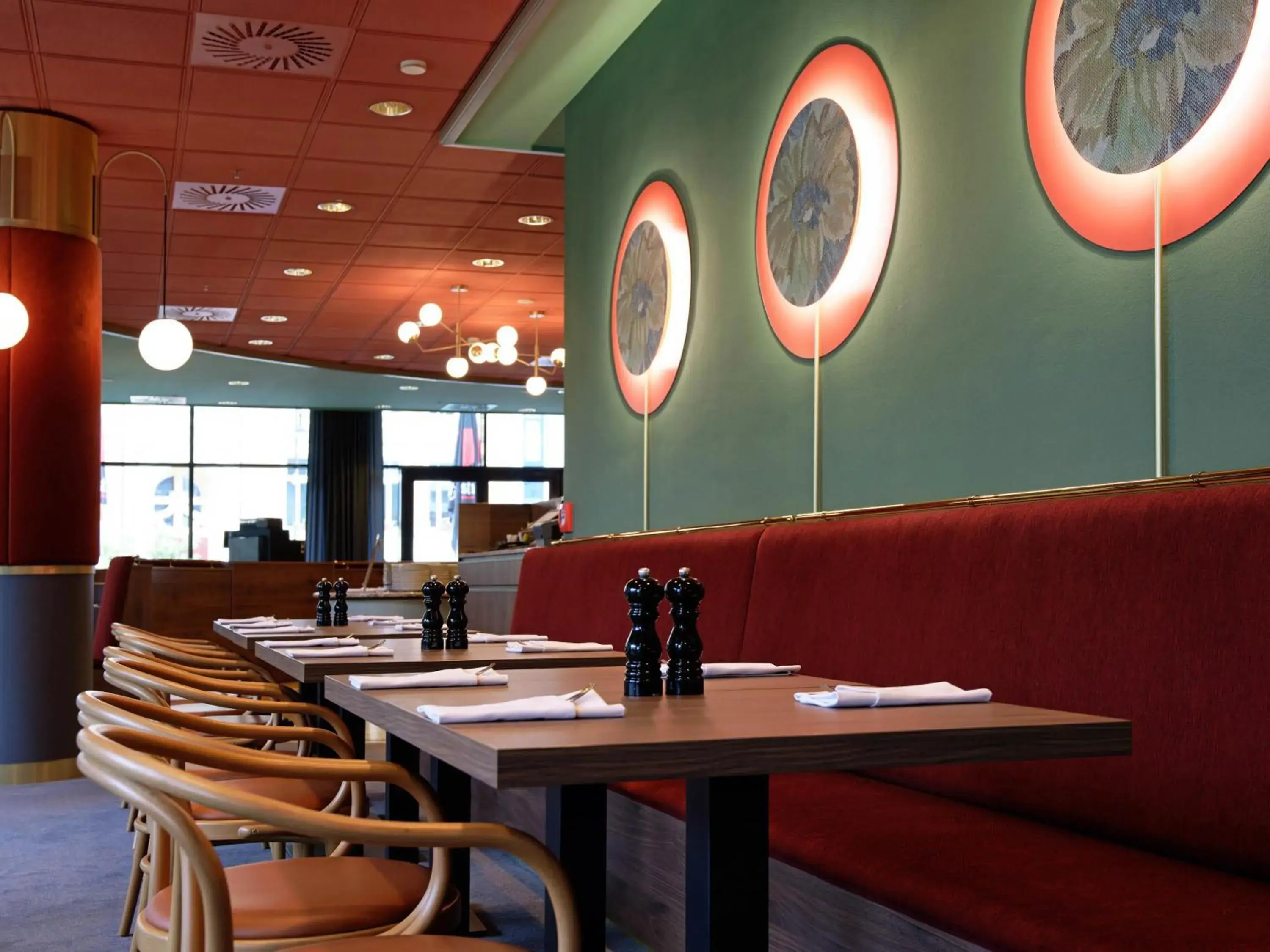 Restaurant/places to eat in Mercure Hotel Gera City Restaurant/places to eat in Mercure Hotel Gera City