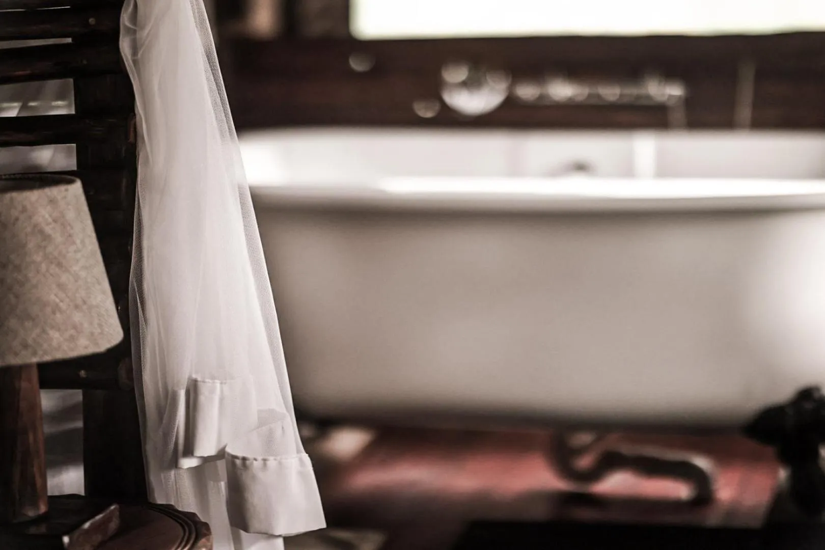 Bathroom in Muweti Bush Lodge