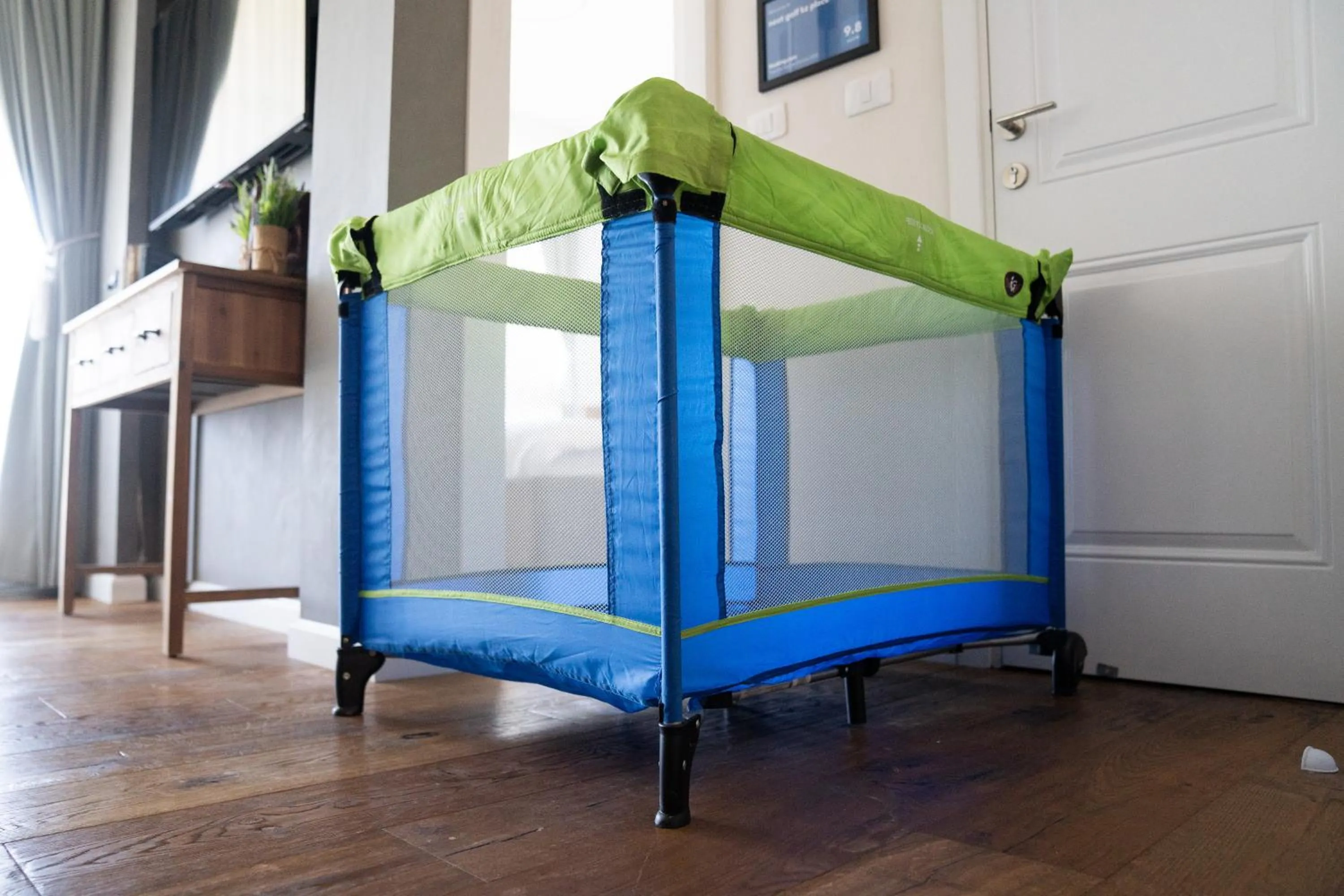 Bedroom, Bed in neot golf kz place