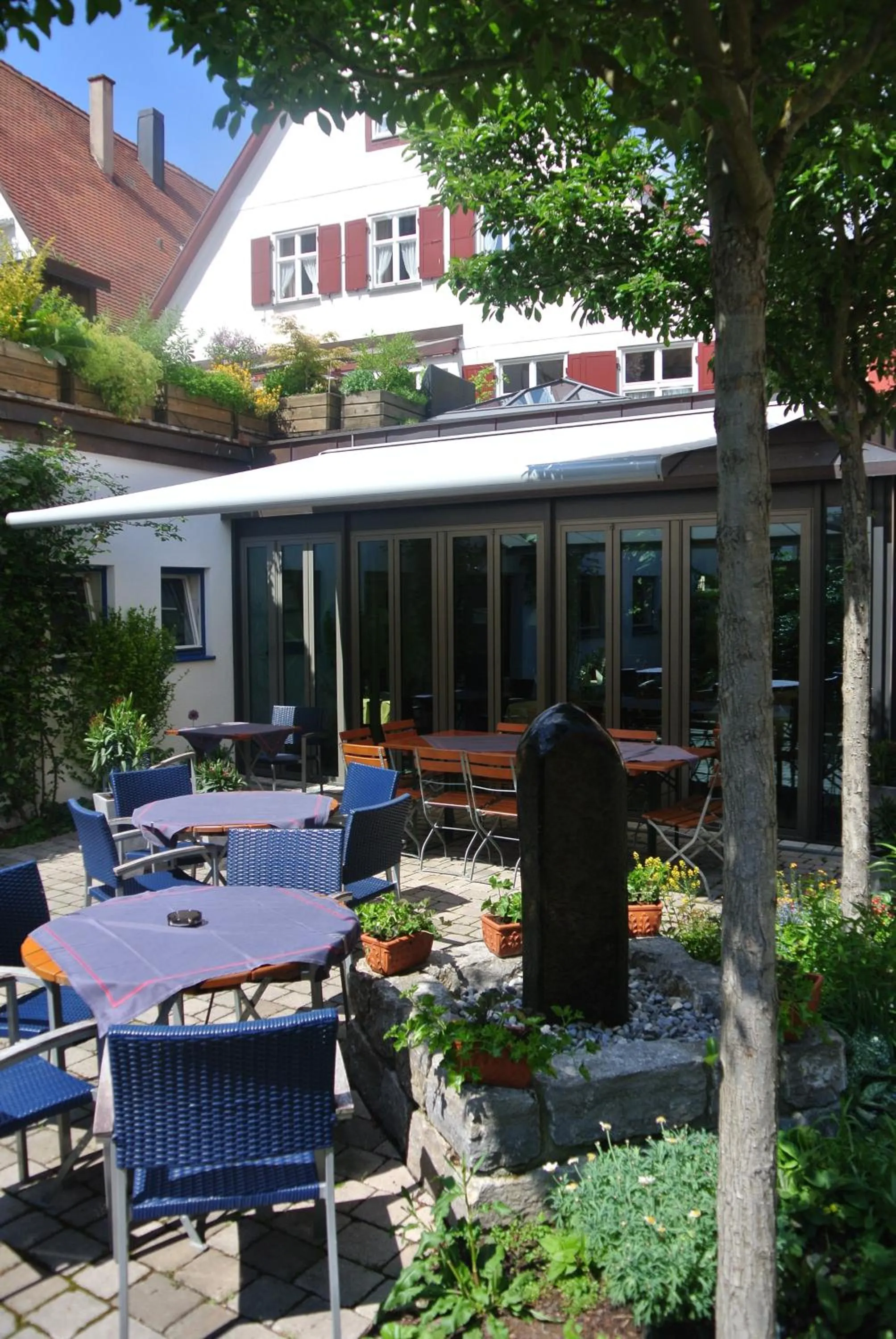 Patio in Hotel-Restaurant Goldenes Lamm