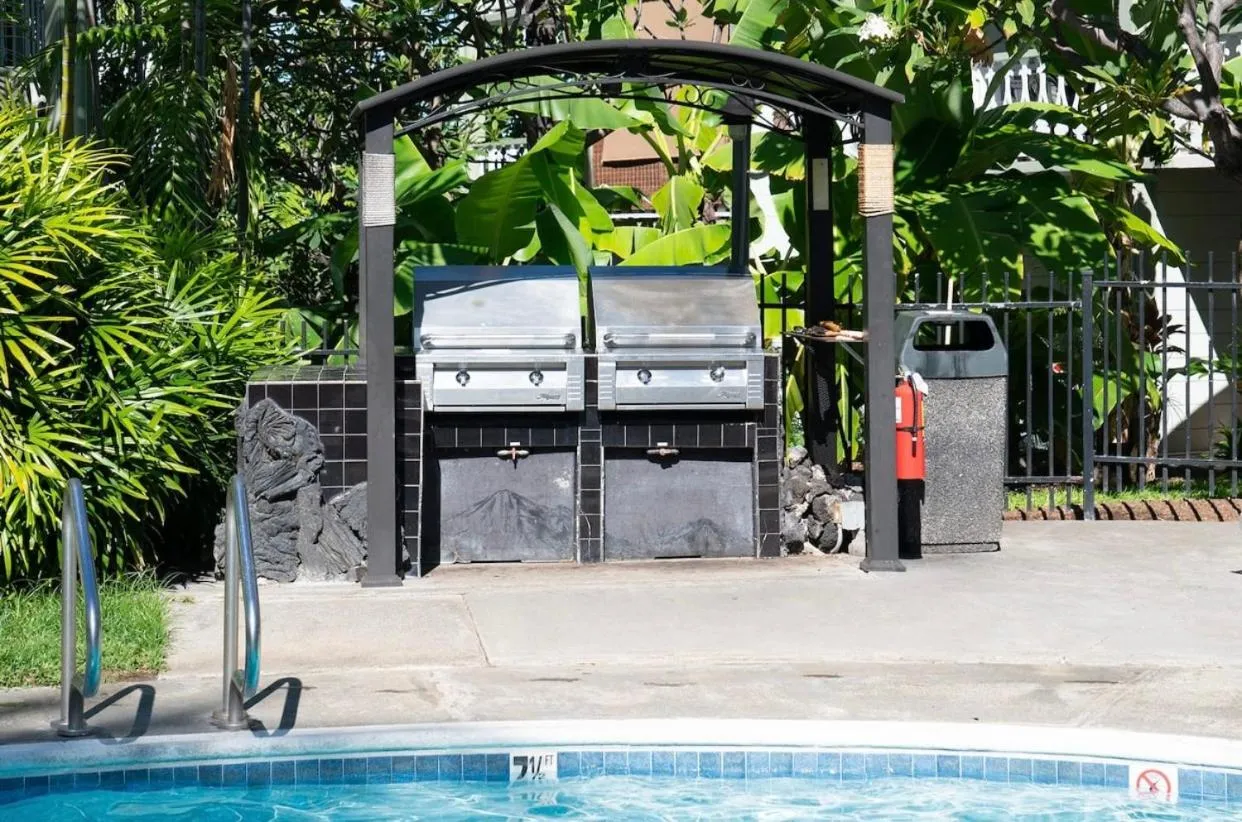 Hale Moana, Unit #110 Kona Islander Inn