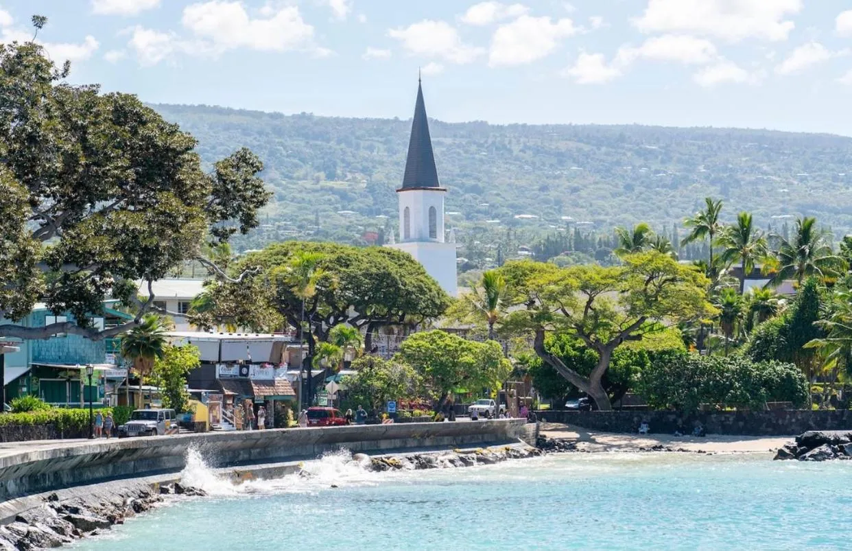 Hale Moana, Unit #110 Kona Islander Inn