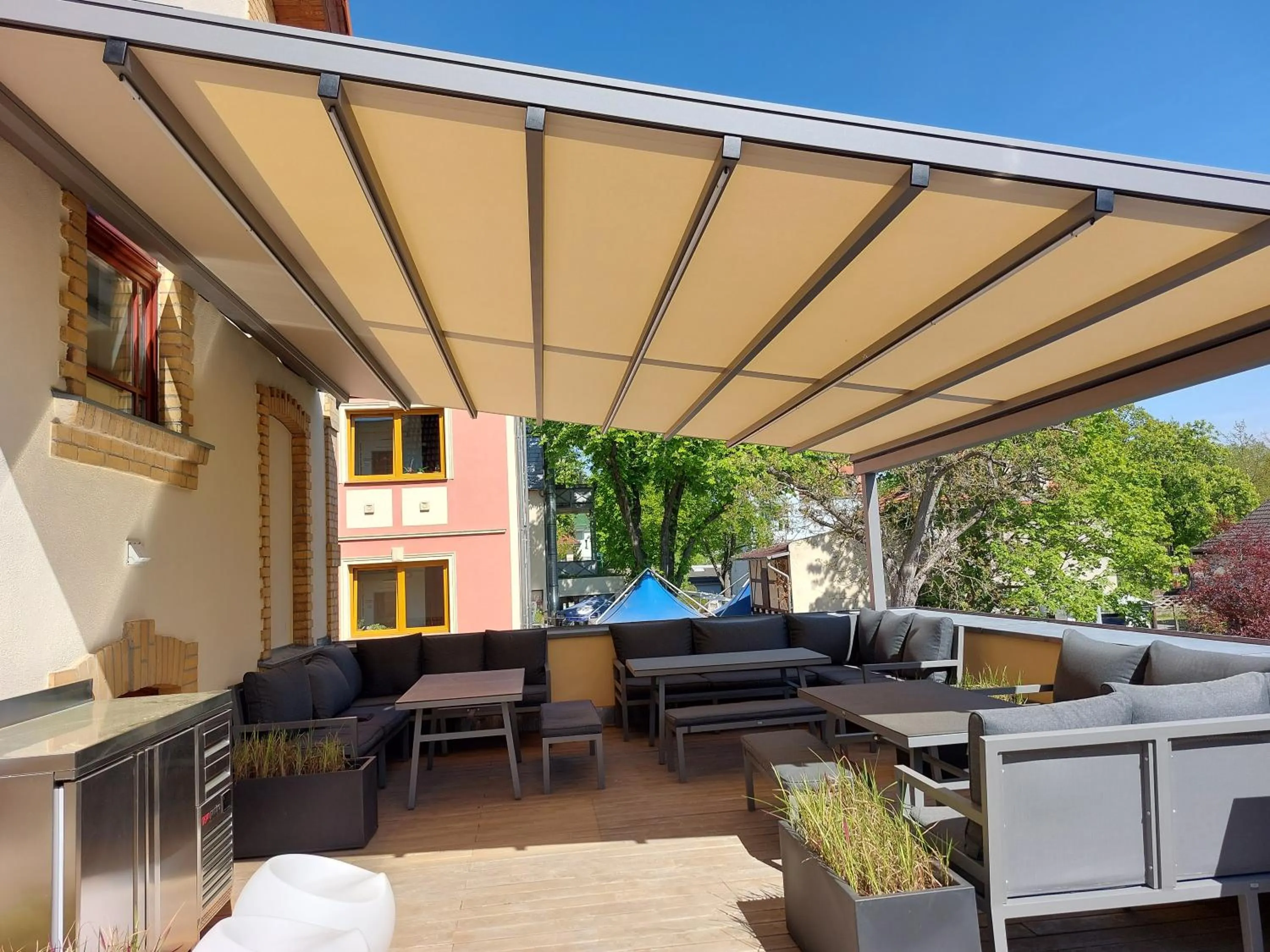 Balcony/Terrace in Port Inn Hotel